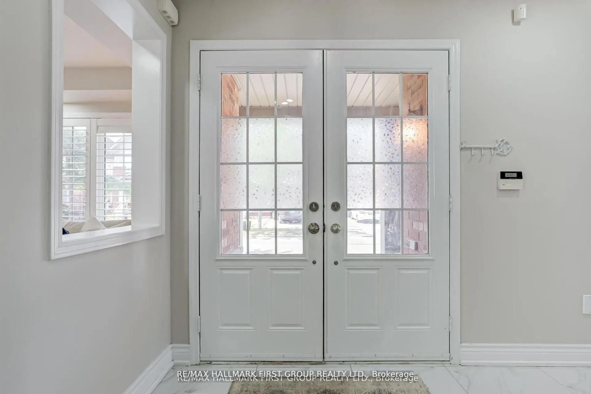 35 Elliottglen Drive