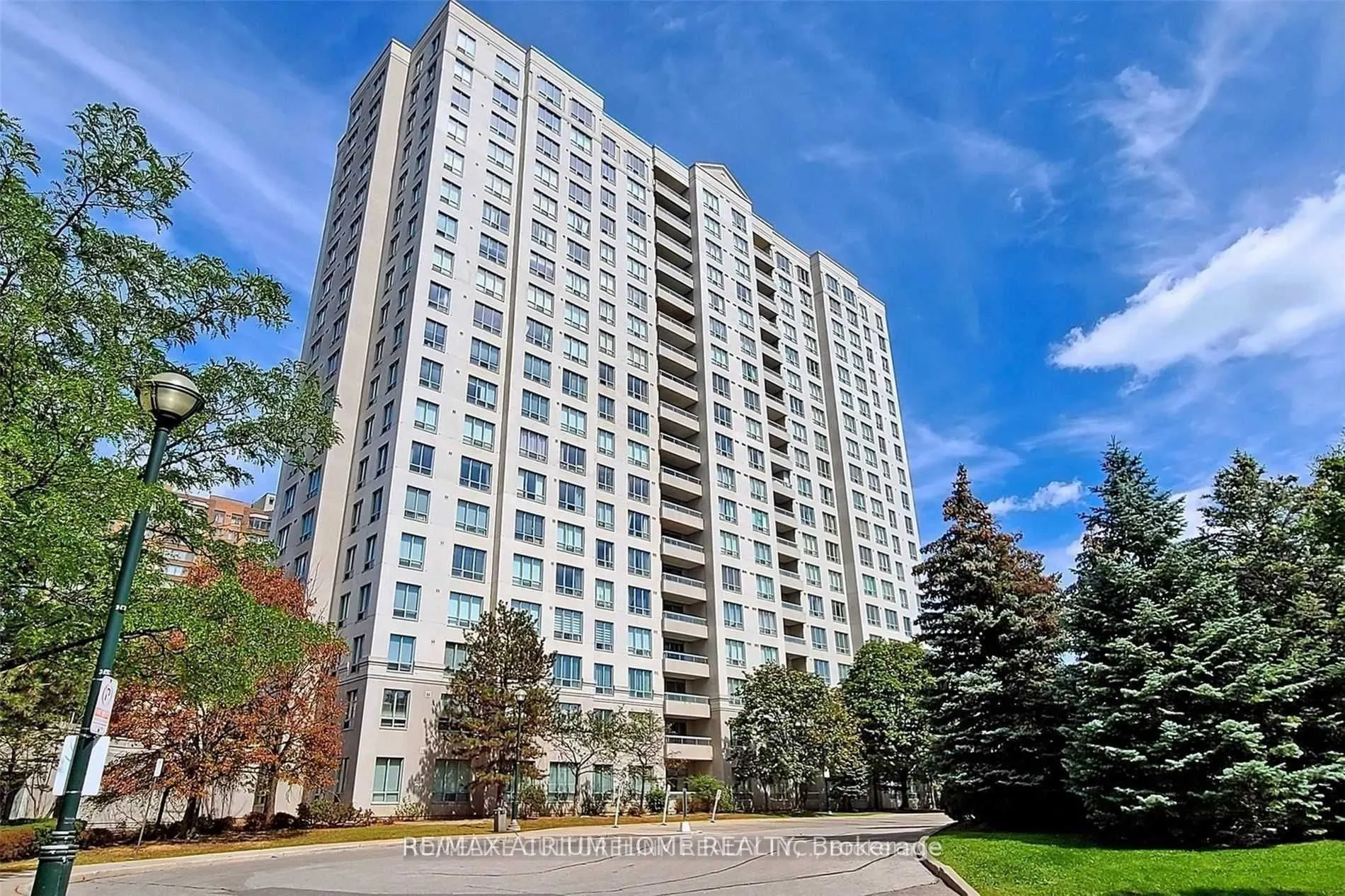 5039 Finch Avenue E, #109