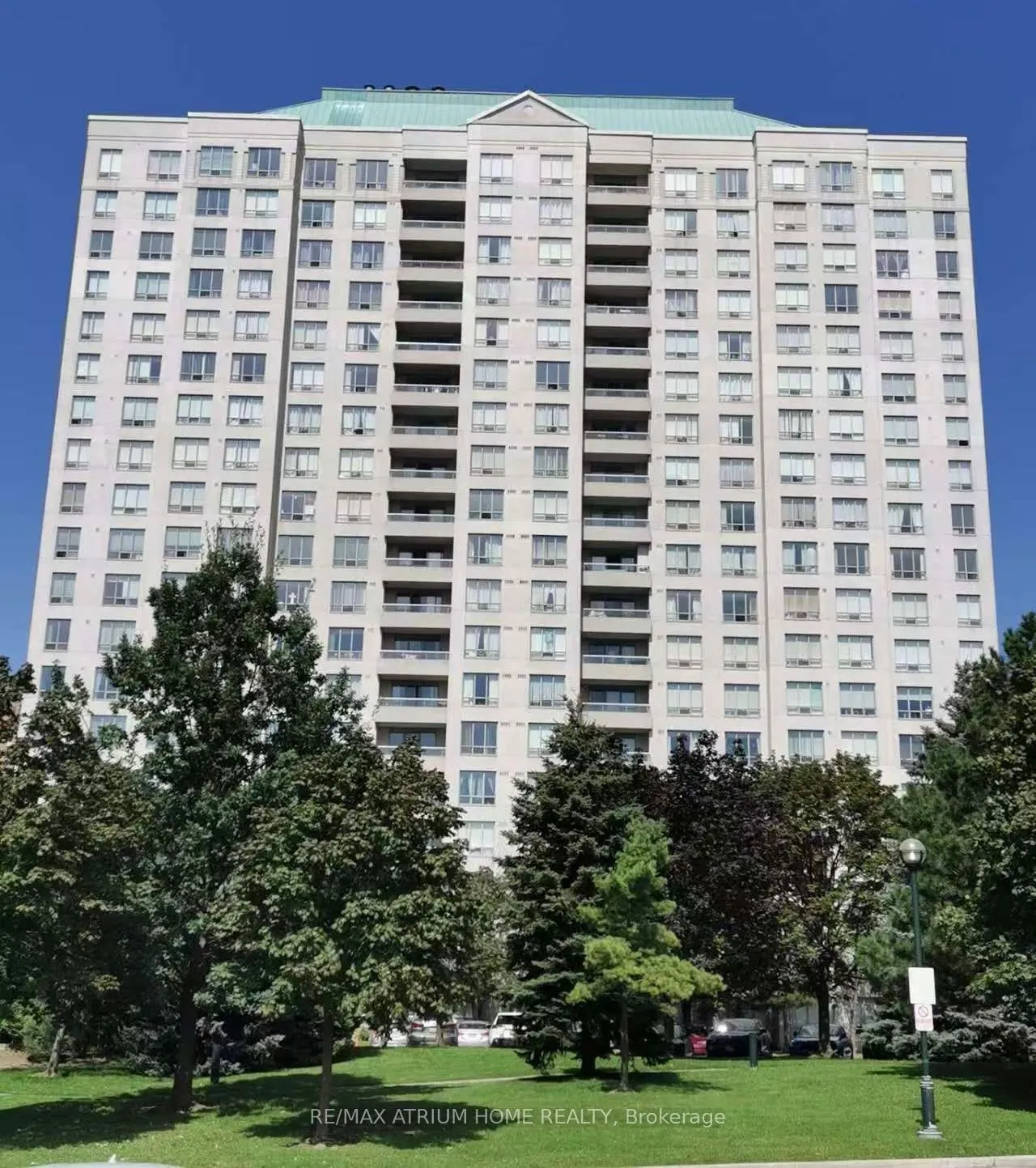 5039 Finch Avenue E, #109