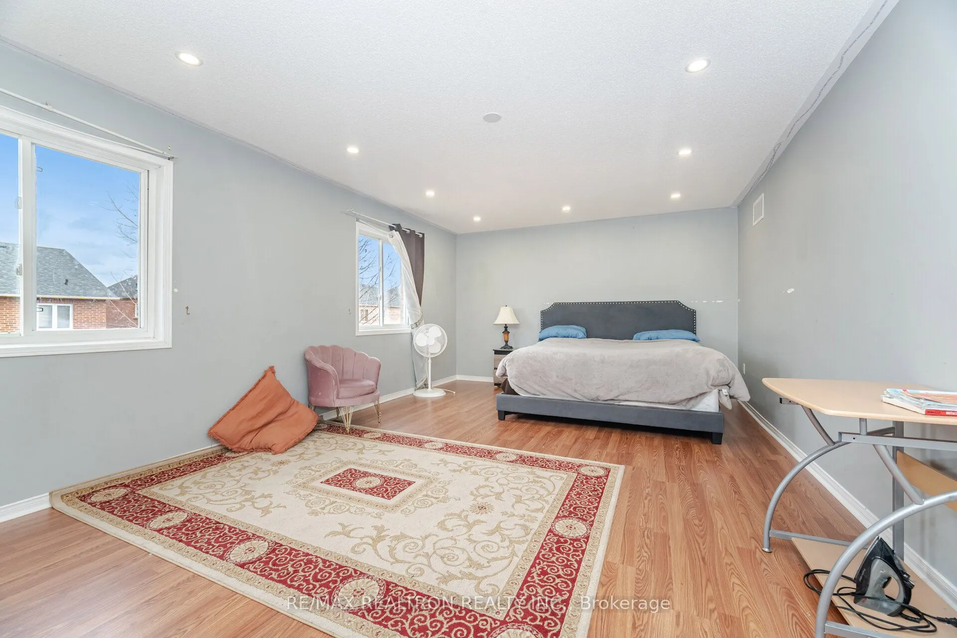 58 Bradbury Crescent