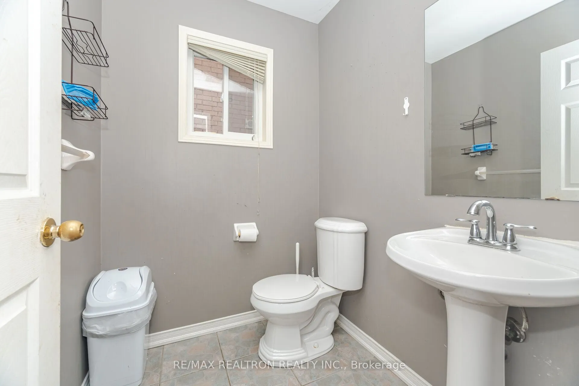 58 Bradbury Crescent