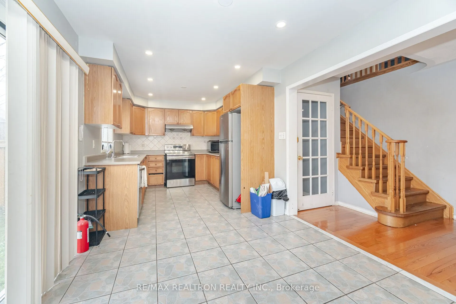 58 Bradbury Crescent