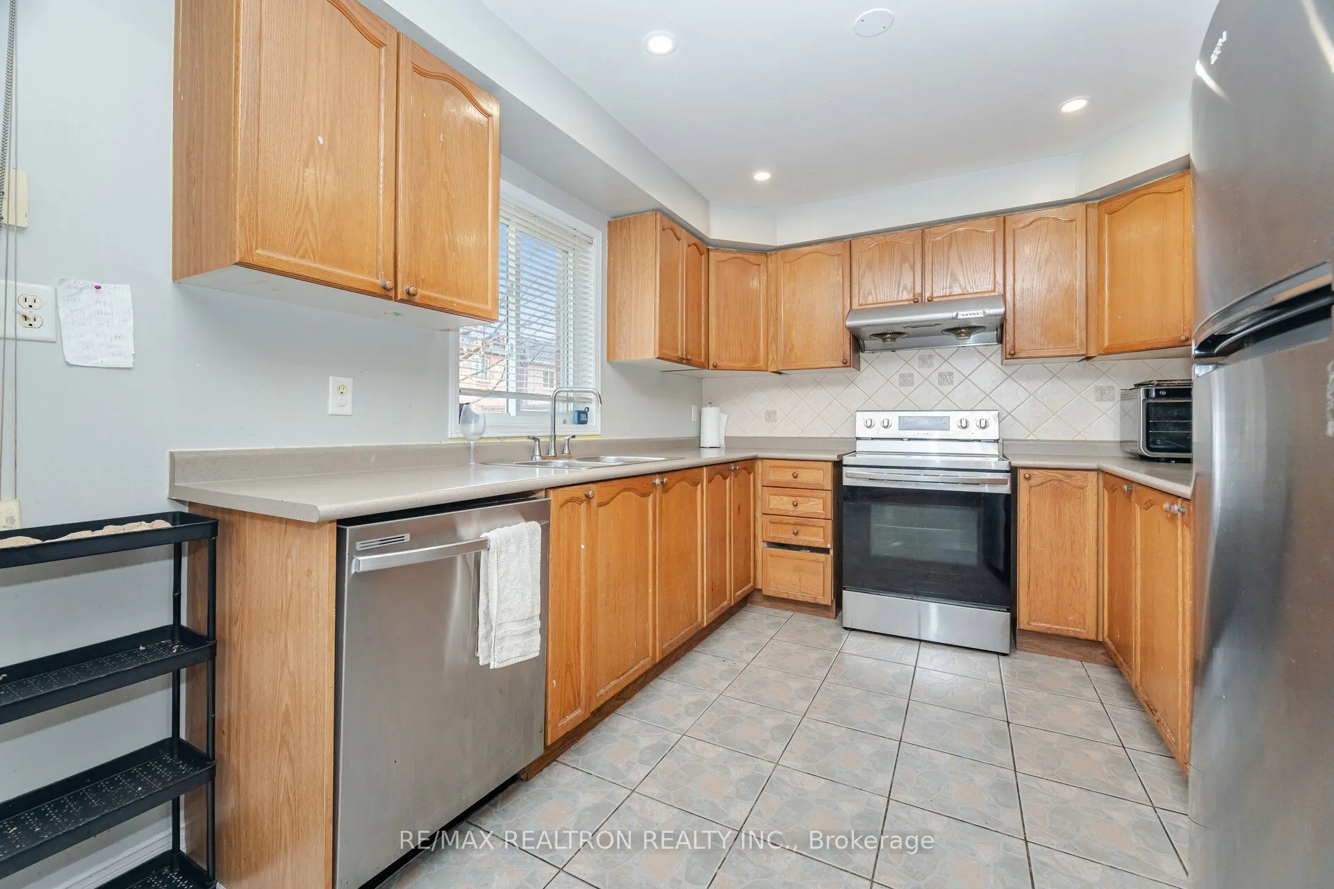 58 Bradbury Crescent