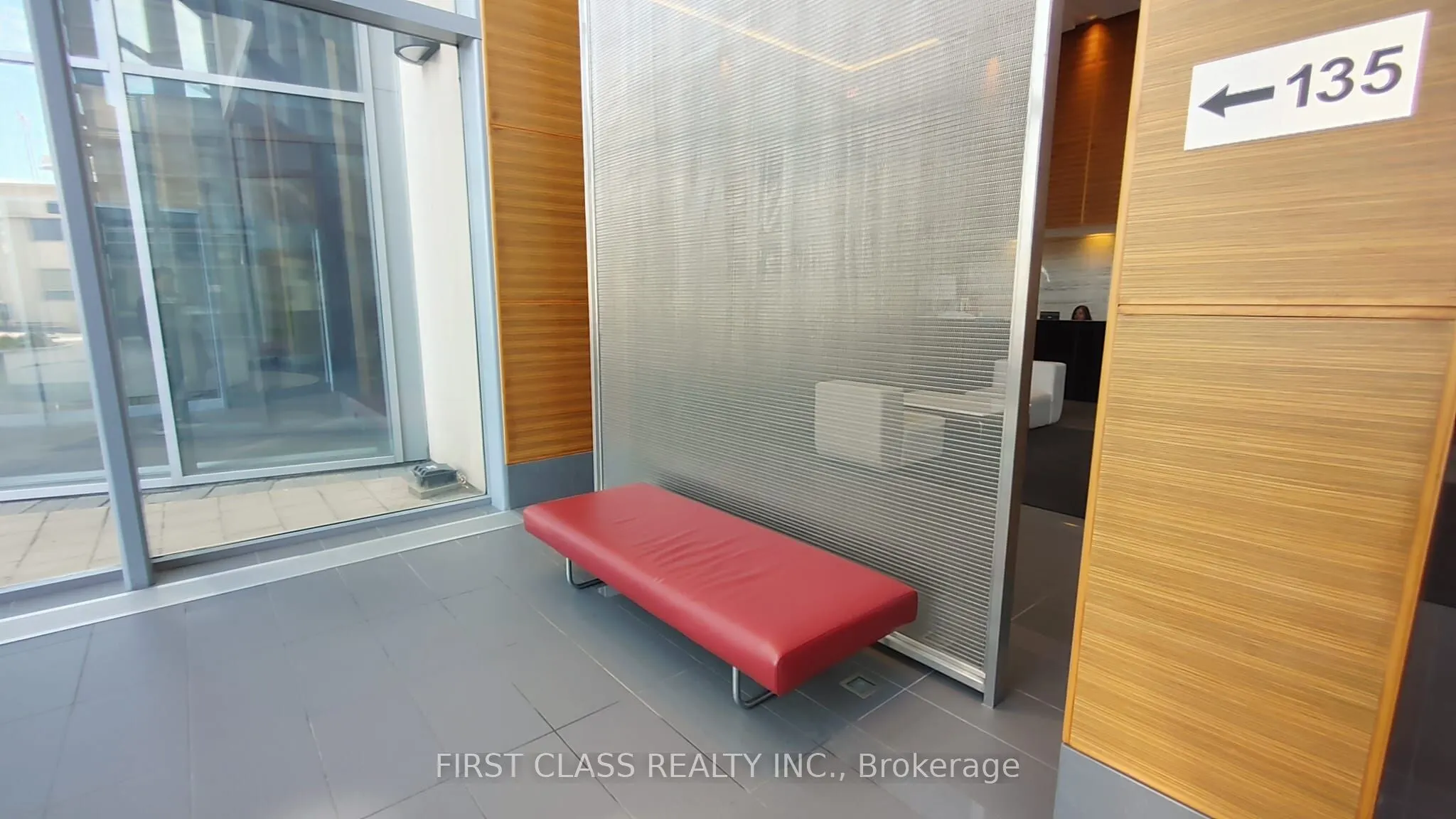 135 Village Green Square, #1616