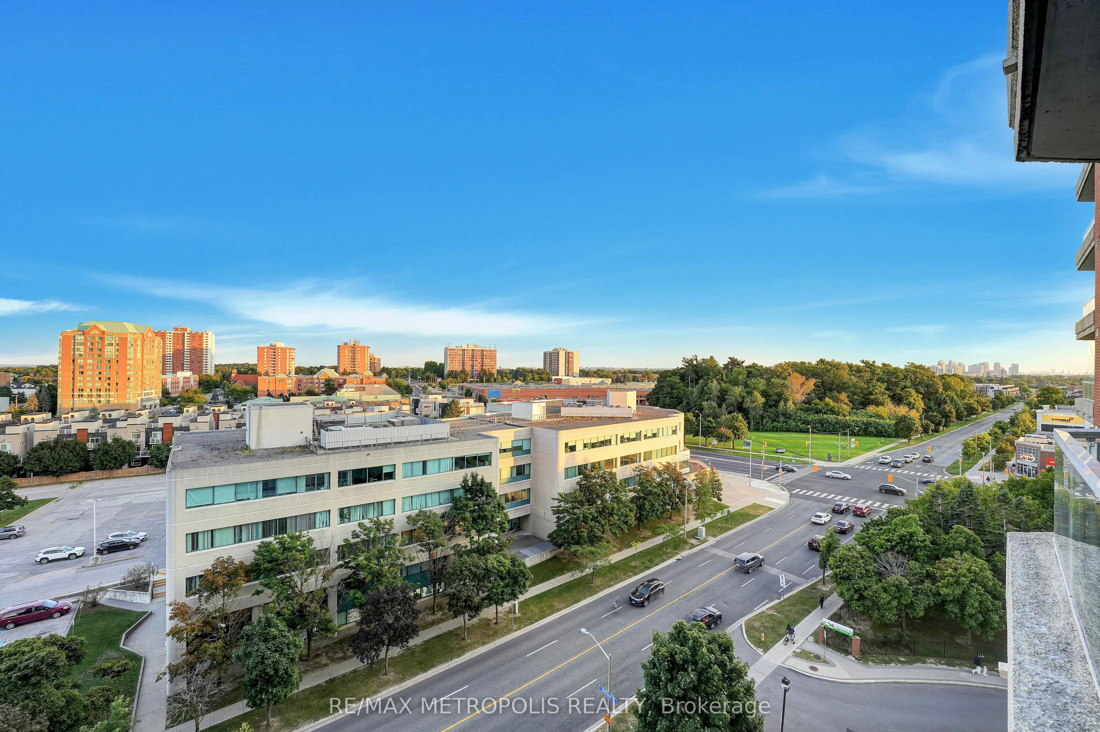 410 Mclevin Avenue, #1011