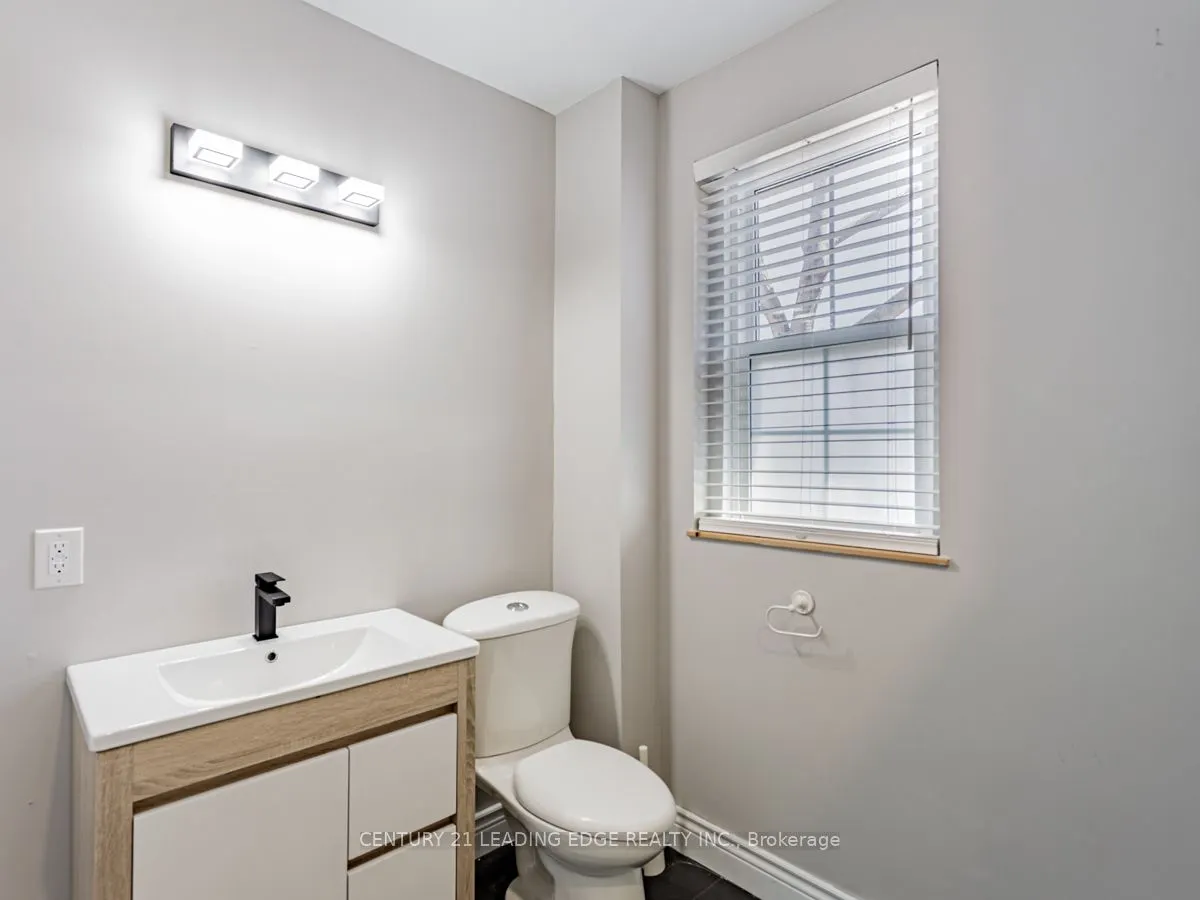 1315 Broadview Street, #Main