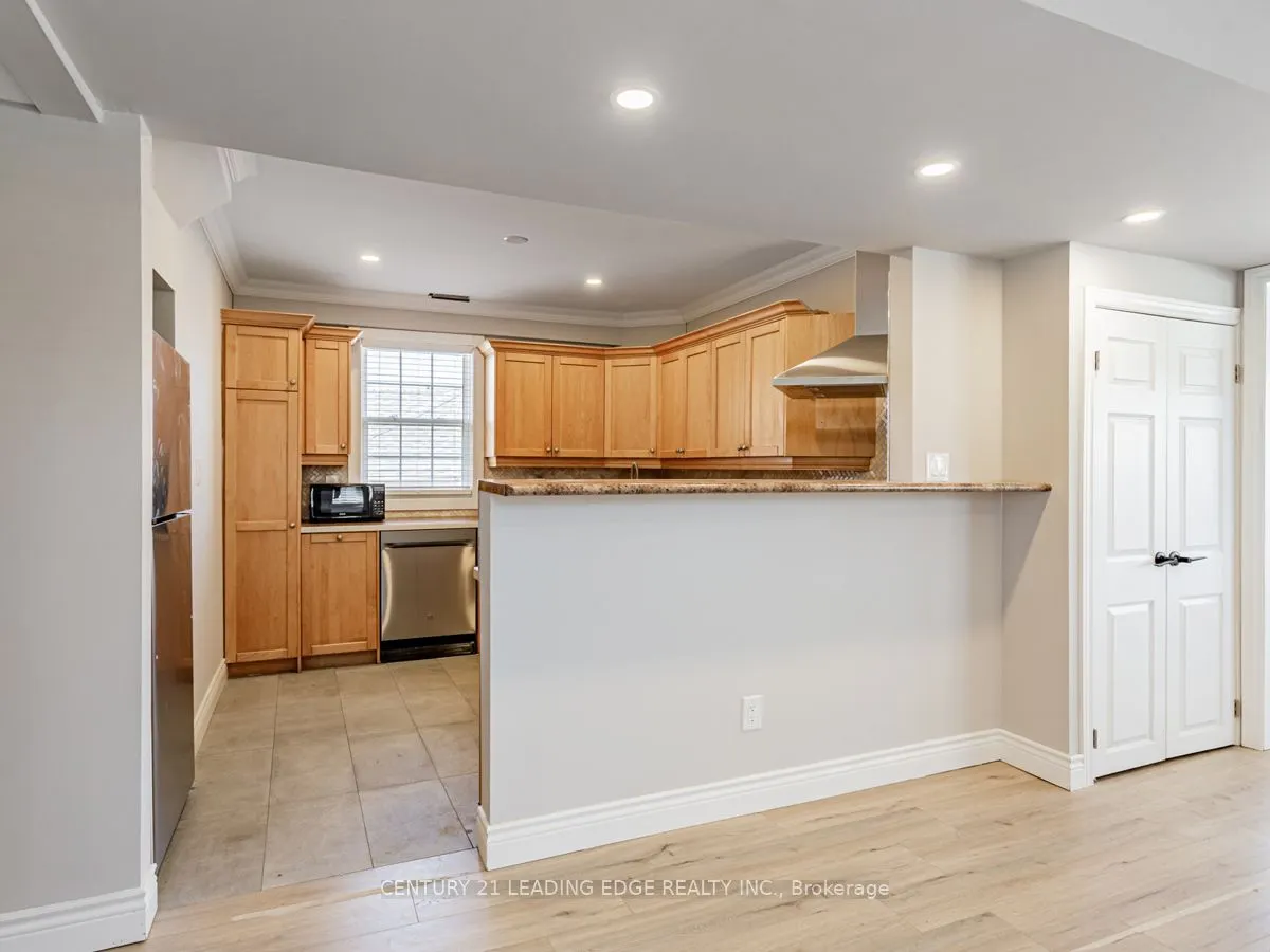 1315 Broadview Street, #Main