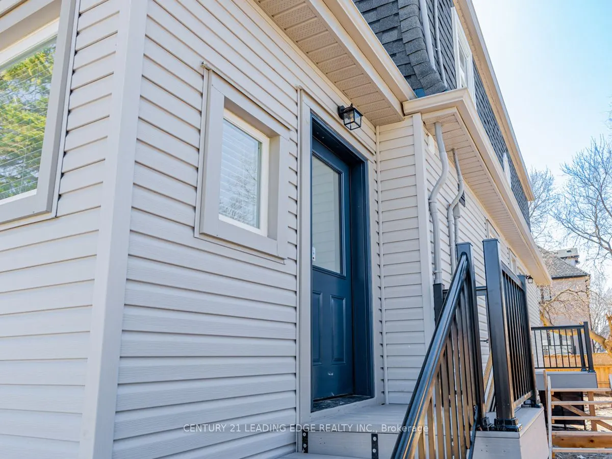 1315 Broadview Street, #Main