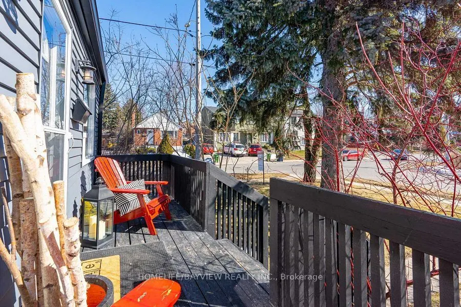 66 Squires Avenue, #MAIN