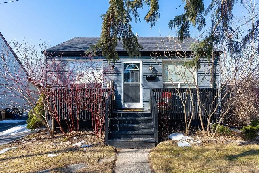 66 Squires Avenue, #MAIN