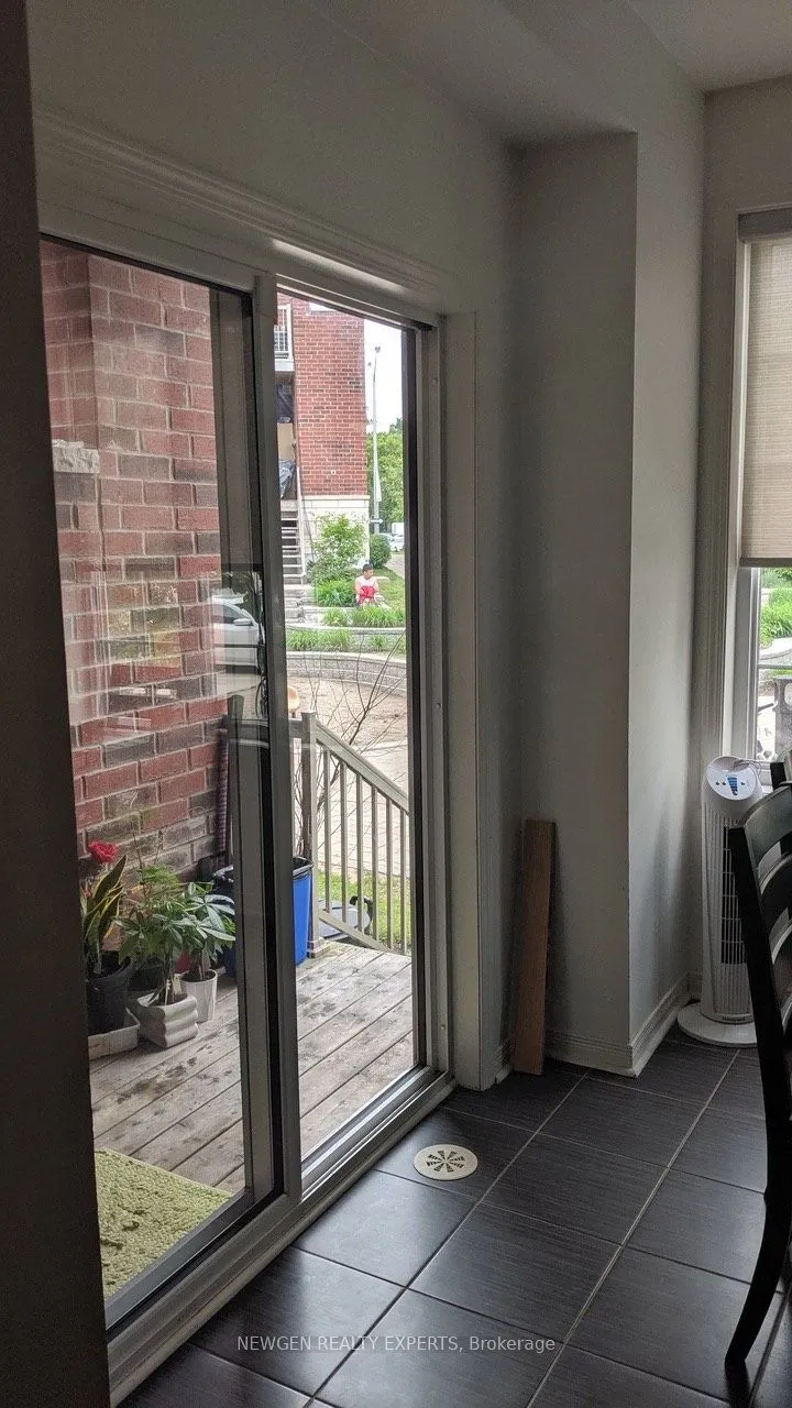 393 Beechgrove Drive, #73