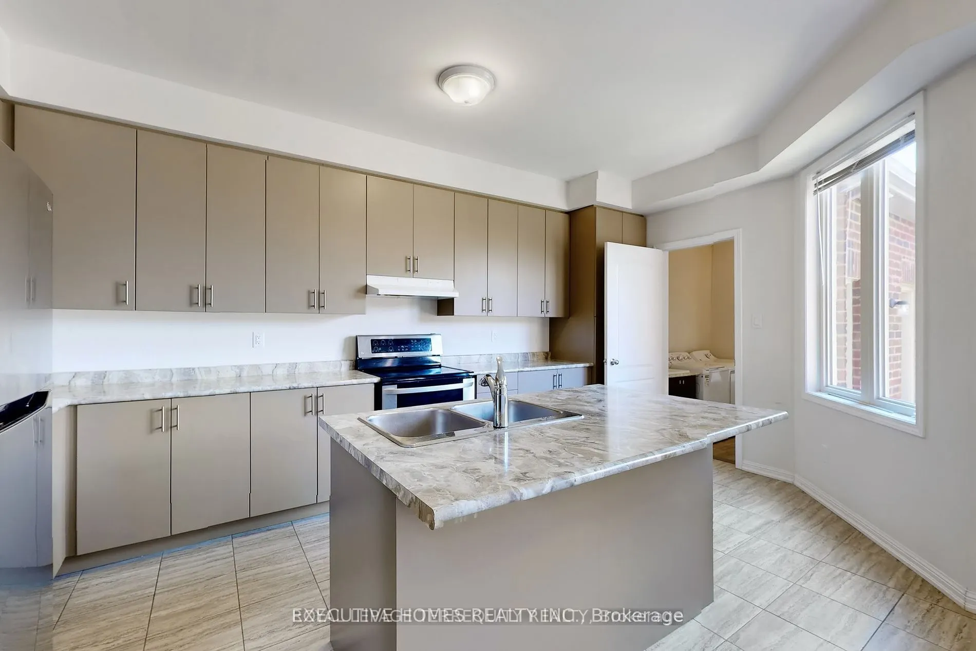 1110 Church Street N