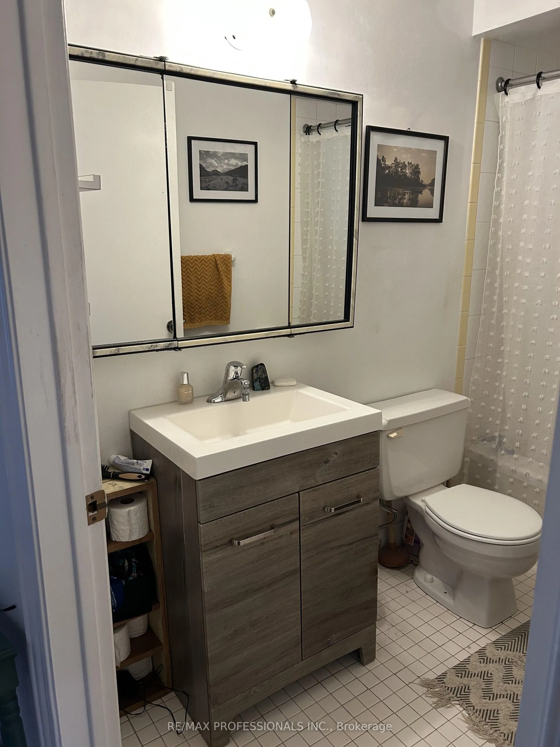 41 Albermarle Avenue, #4