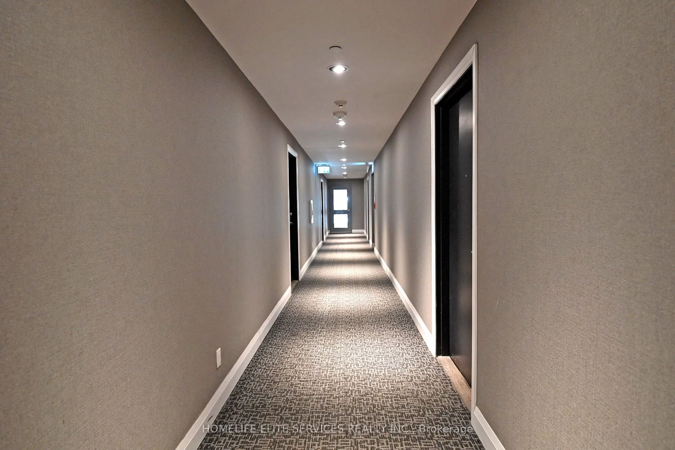 2152 Lawrence Avenue E, #210