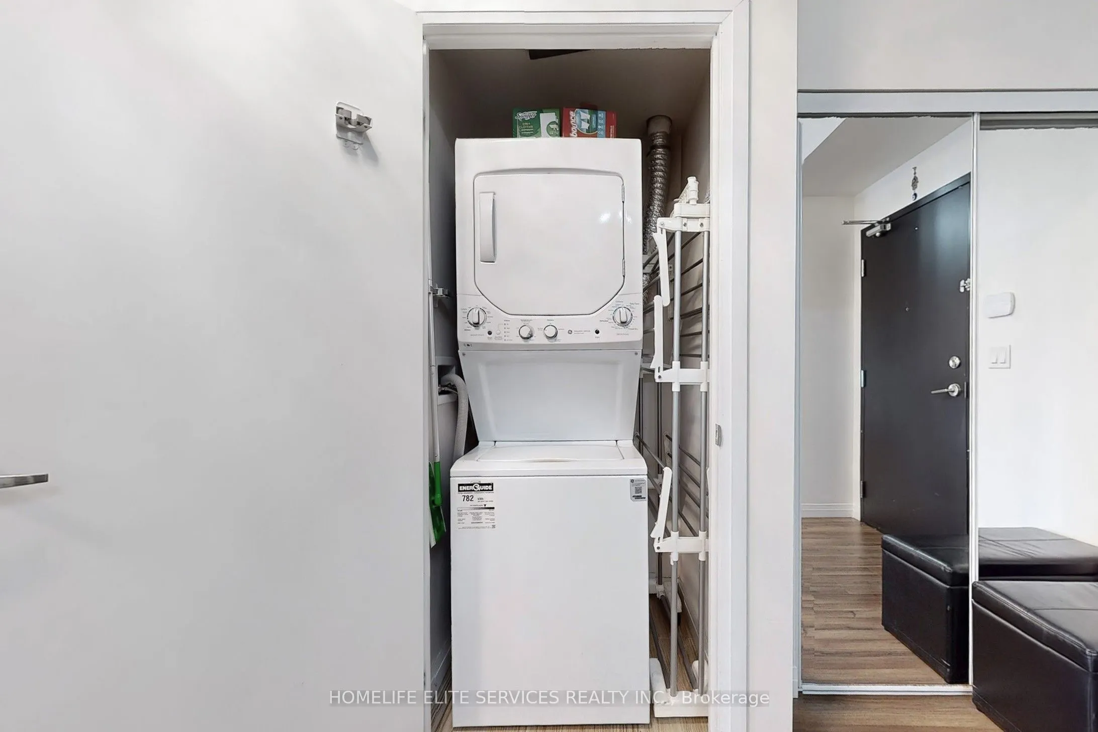 2152 Lawrence Avenue E, #210