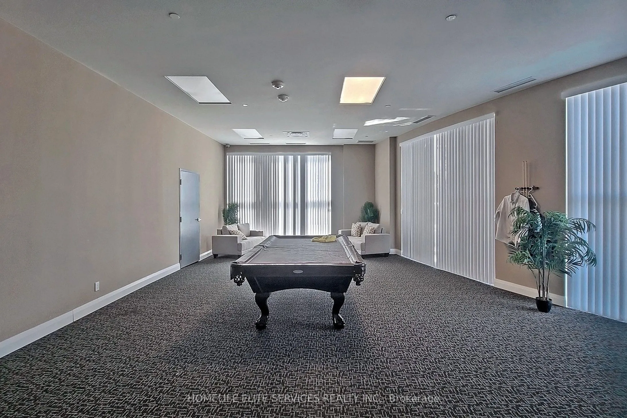 2152 Lawrence Avenue E, #210