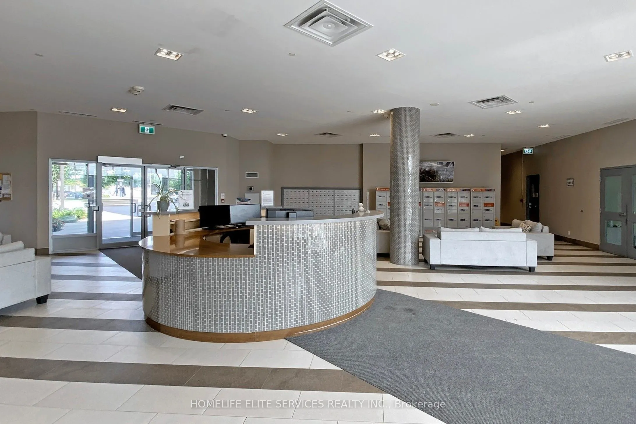 2152 Lawrence Avenue E, #210