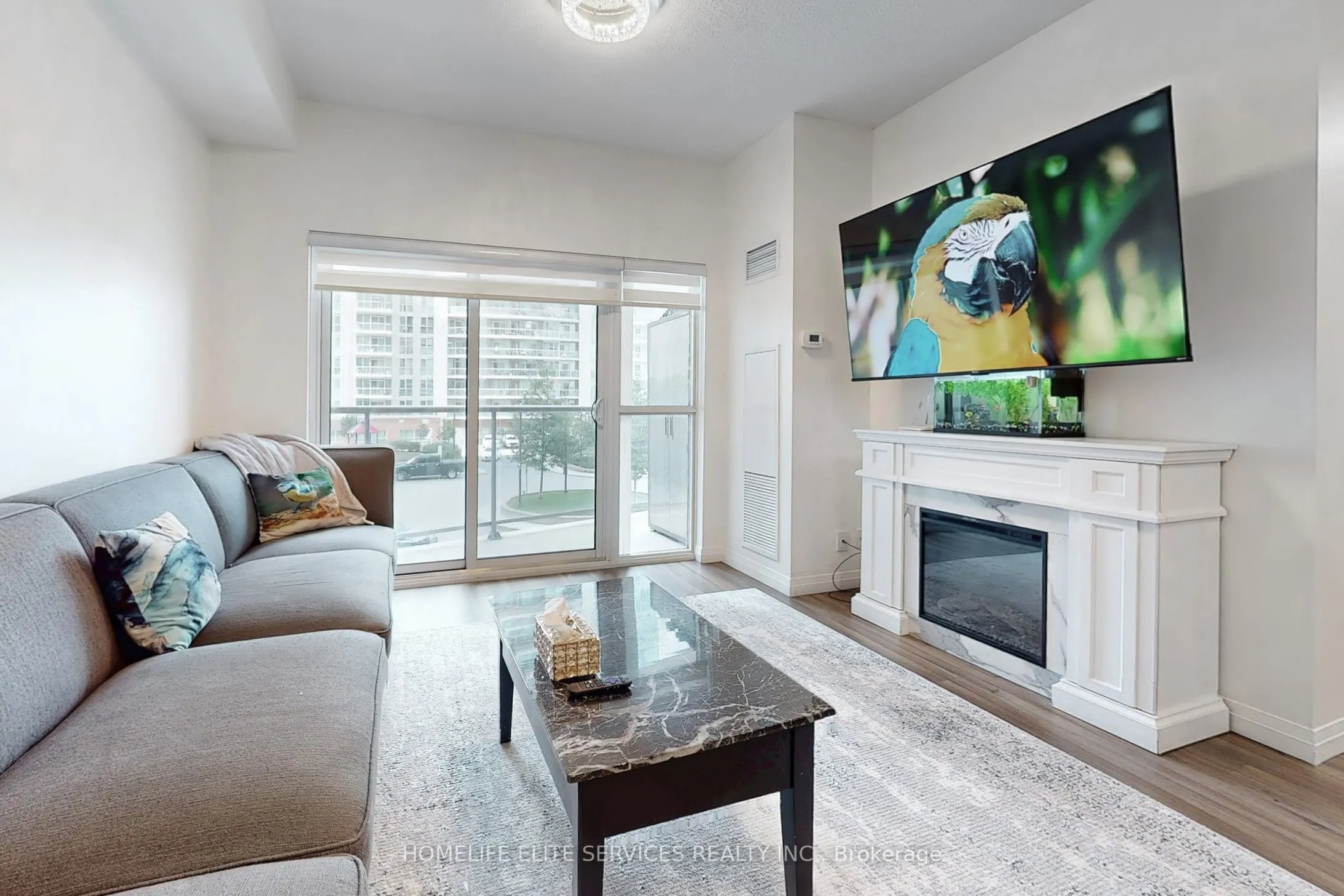 2152 Lawrence Avenue E, #210