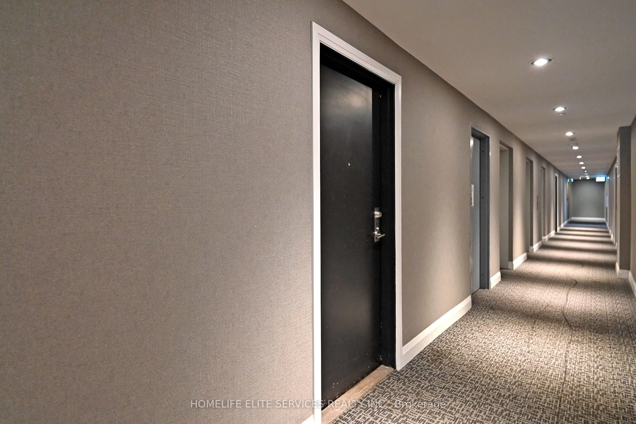 2152 Lawrence Avenue E, #210