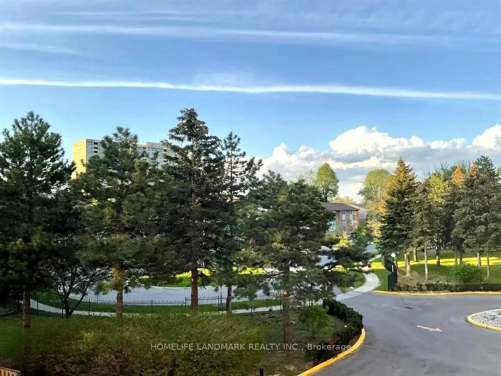 10 Stonehill Court, #308