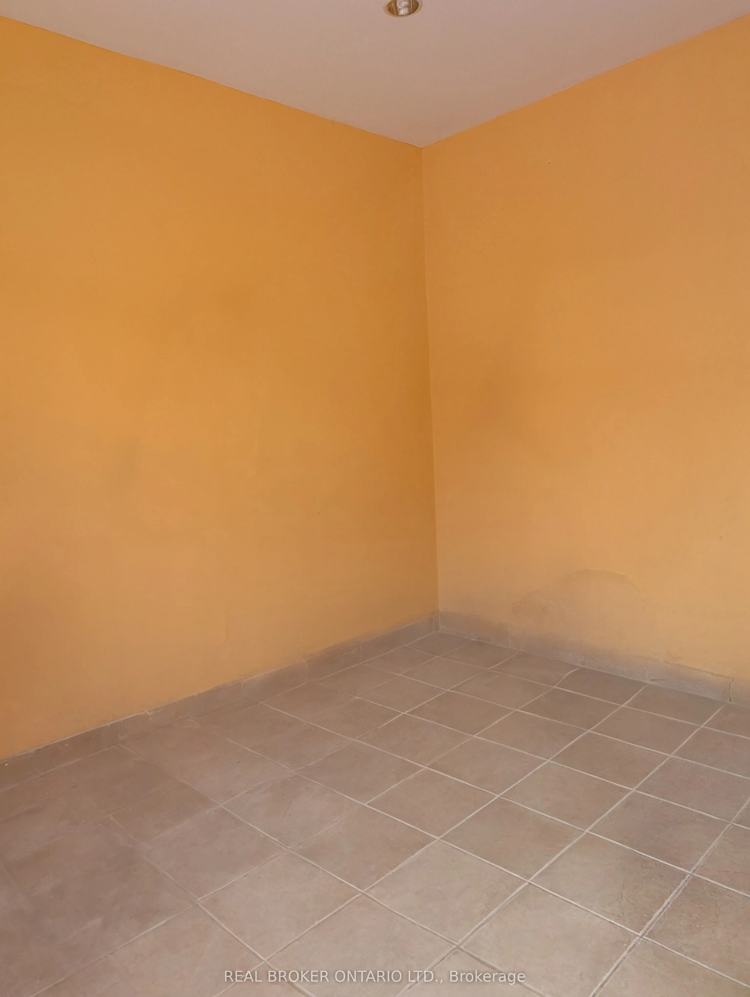 63 Silver Star Boulevard, #D17