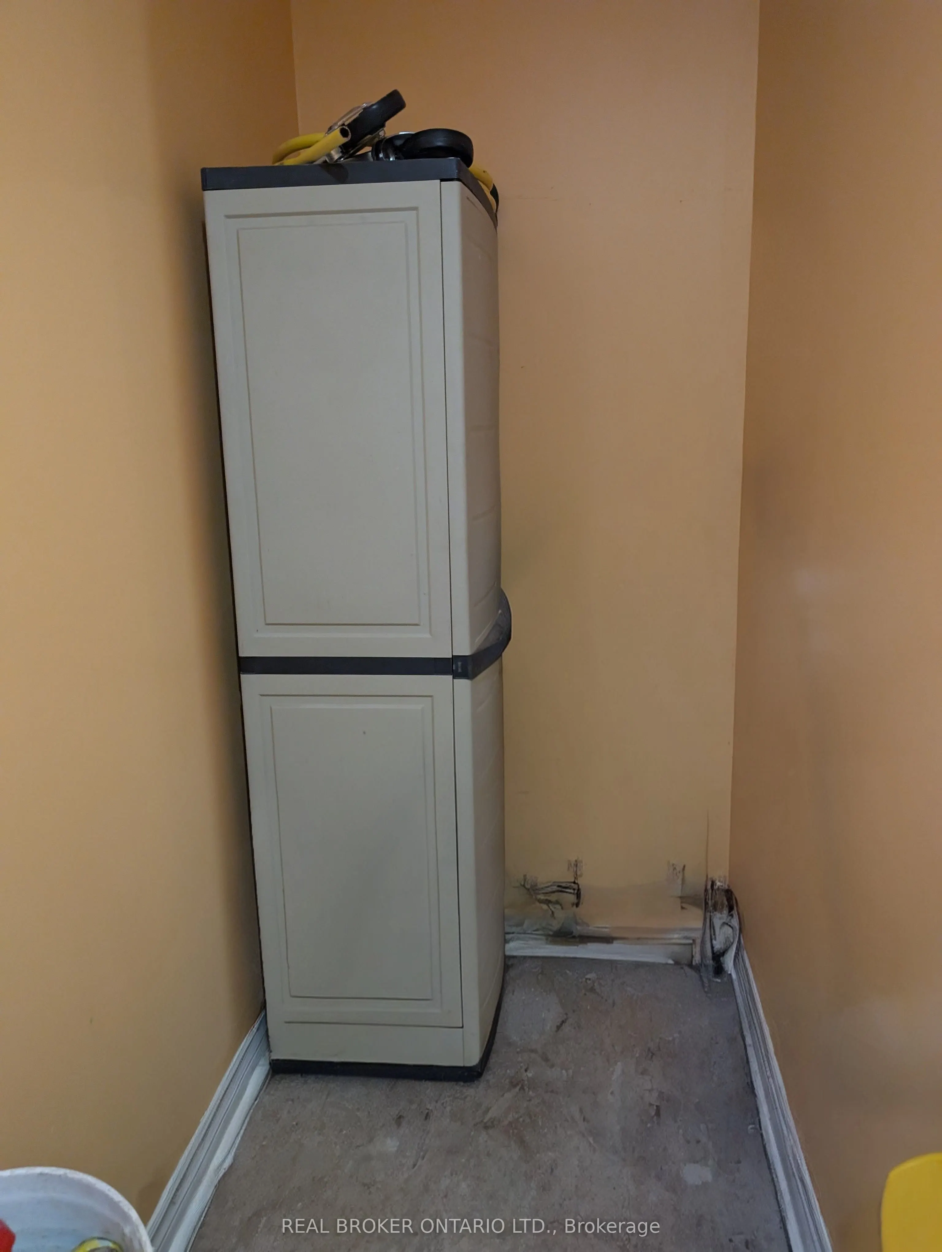 63 Silver Star Boulevard, #D17