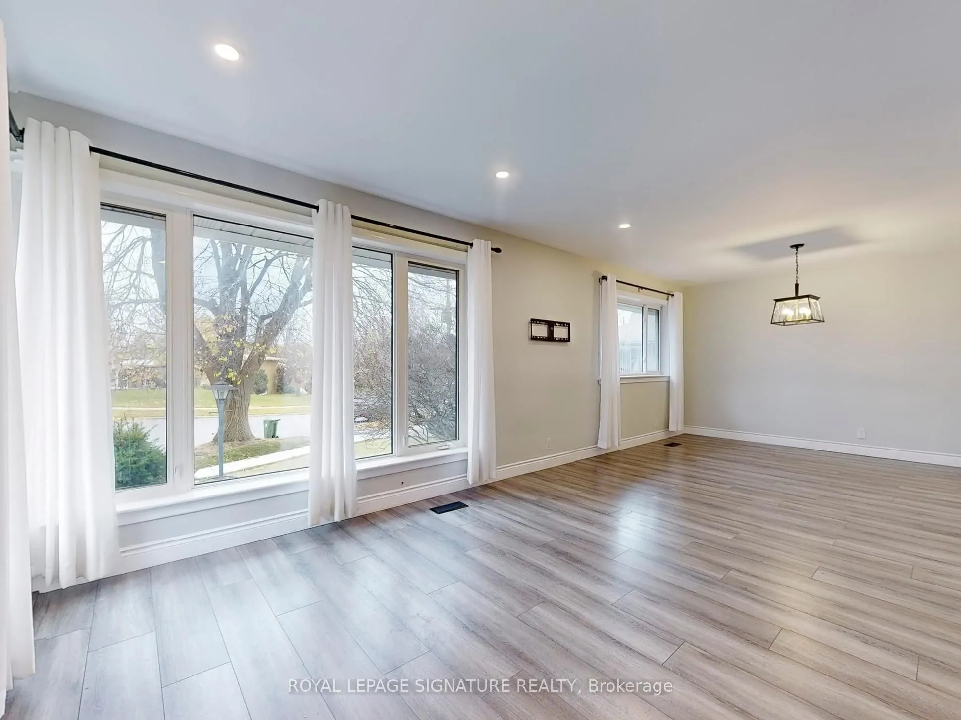 10 Vesper Court, #Main