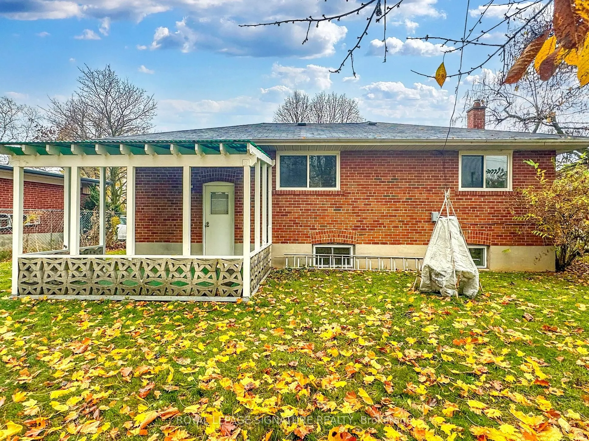 10 Vesper Court, #Main