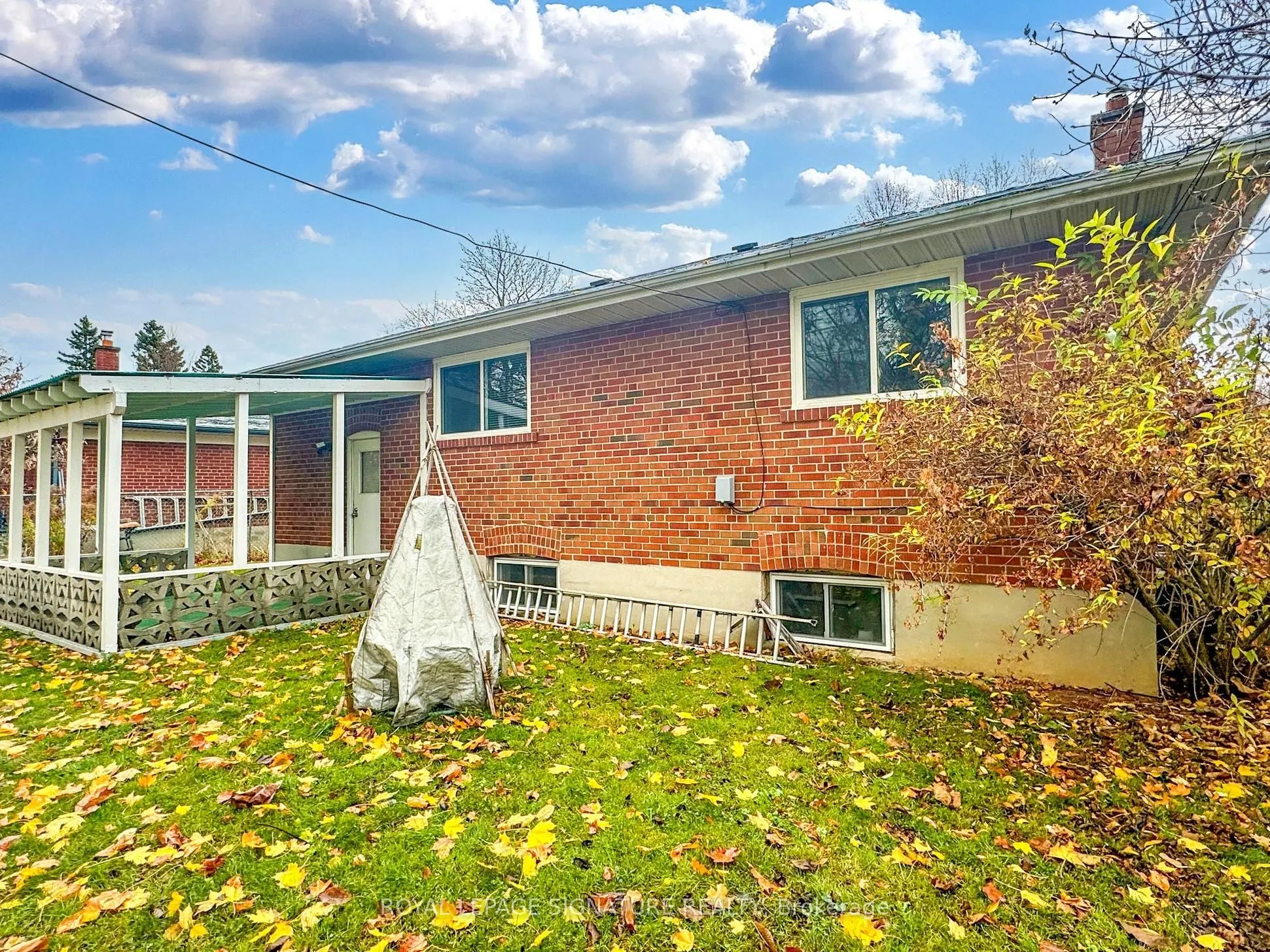 10 Vesper Court, #Main