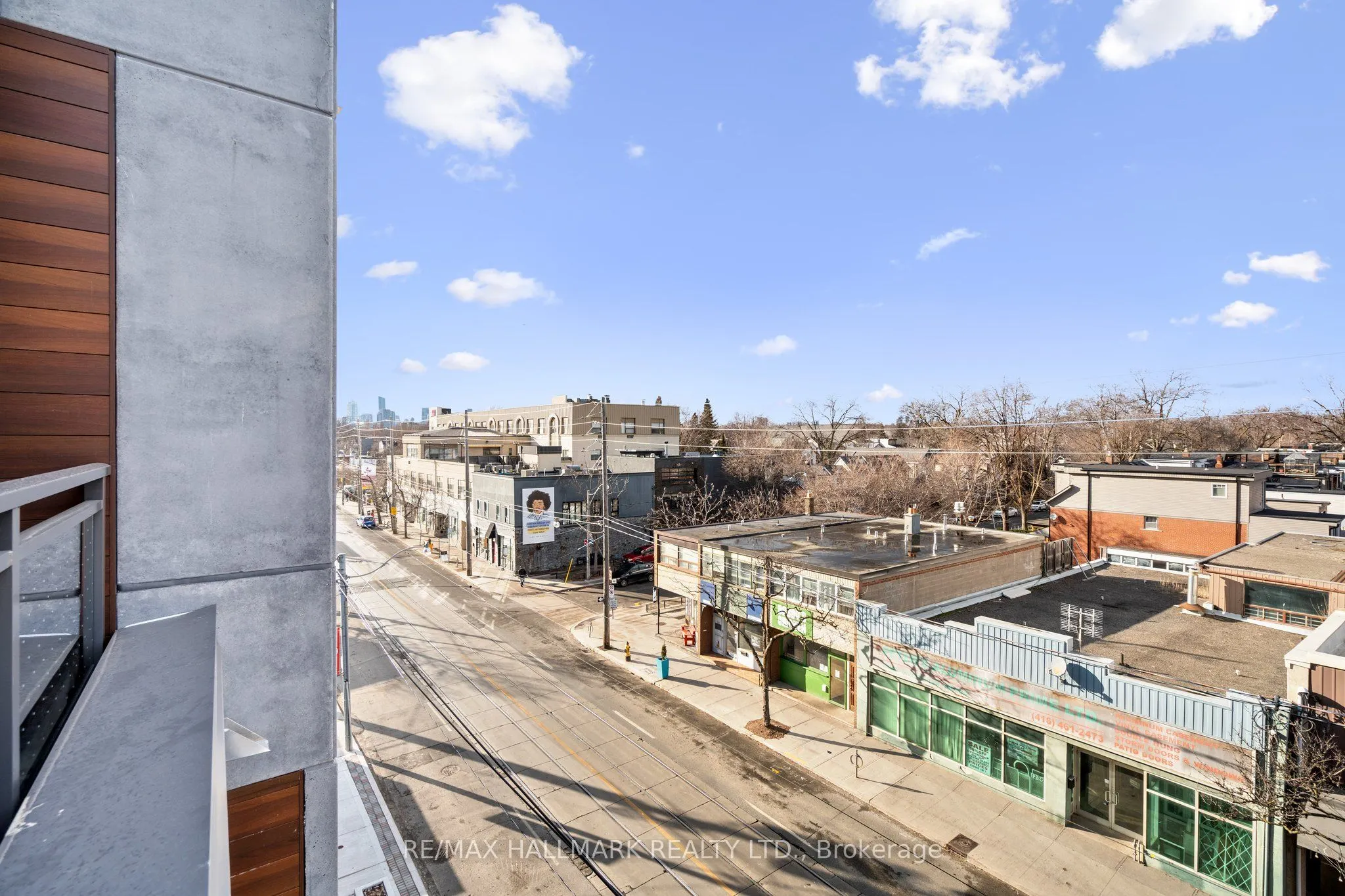 1285 Queen Street E, #405