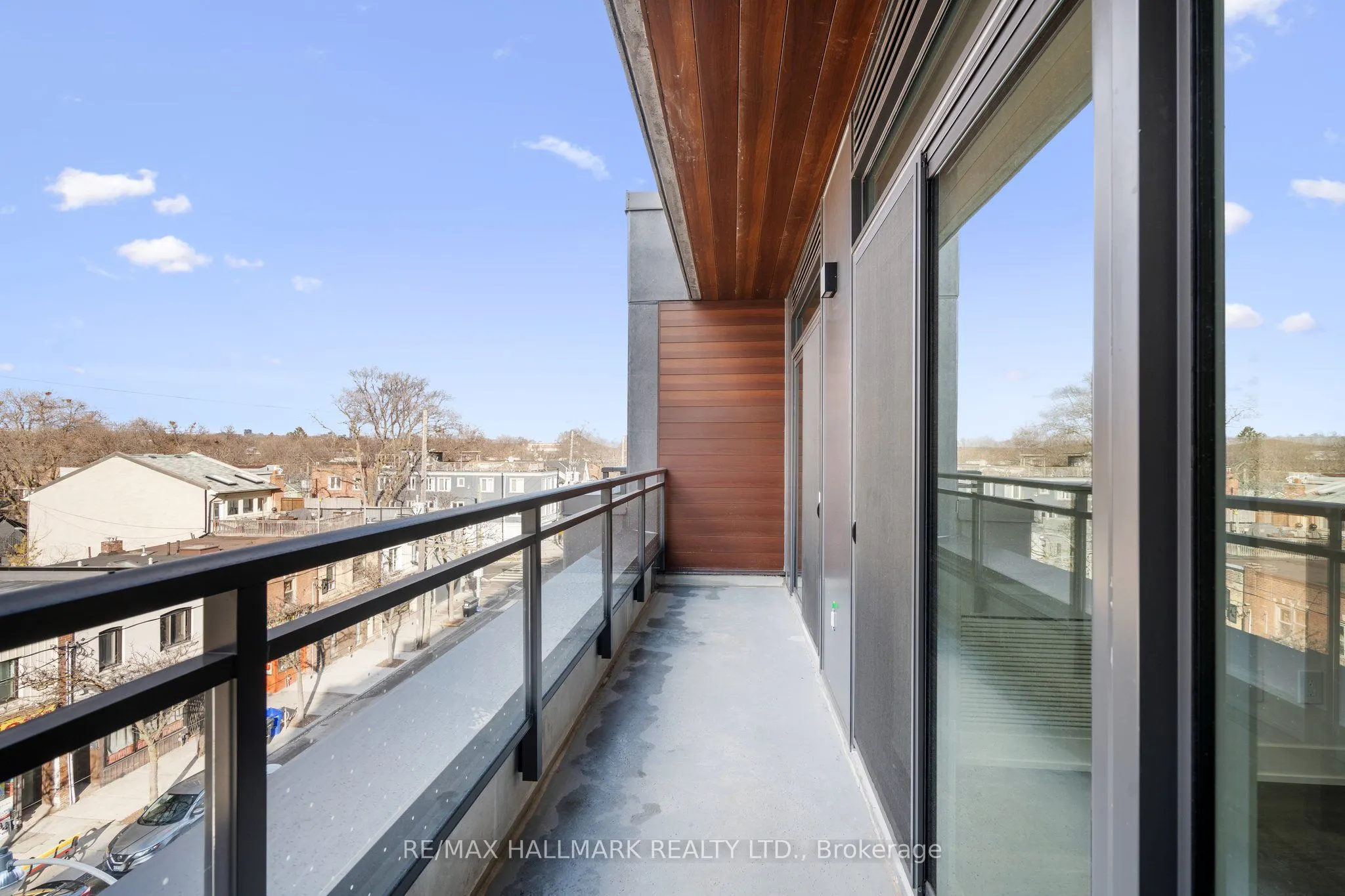 1285 Queen Street E, #405