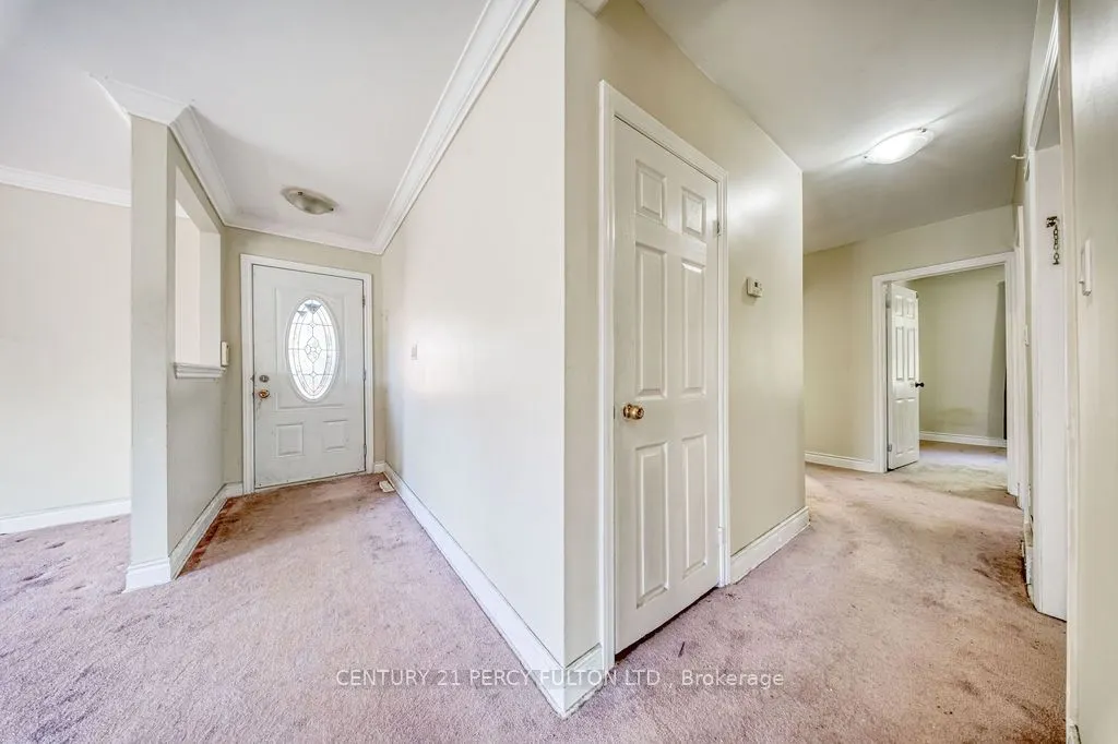 63 Hiscock Boulevard