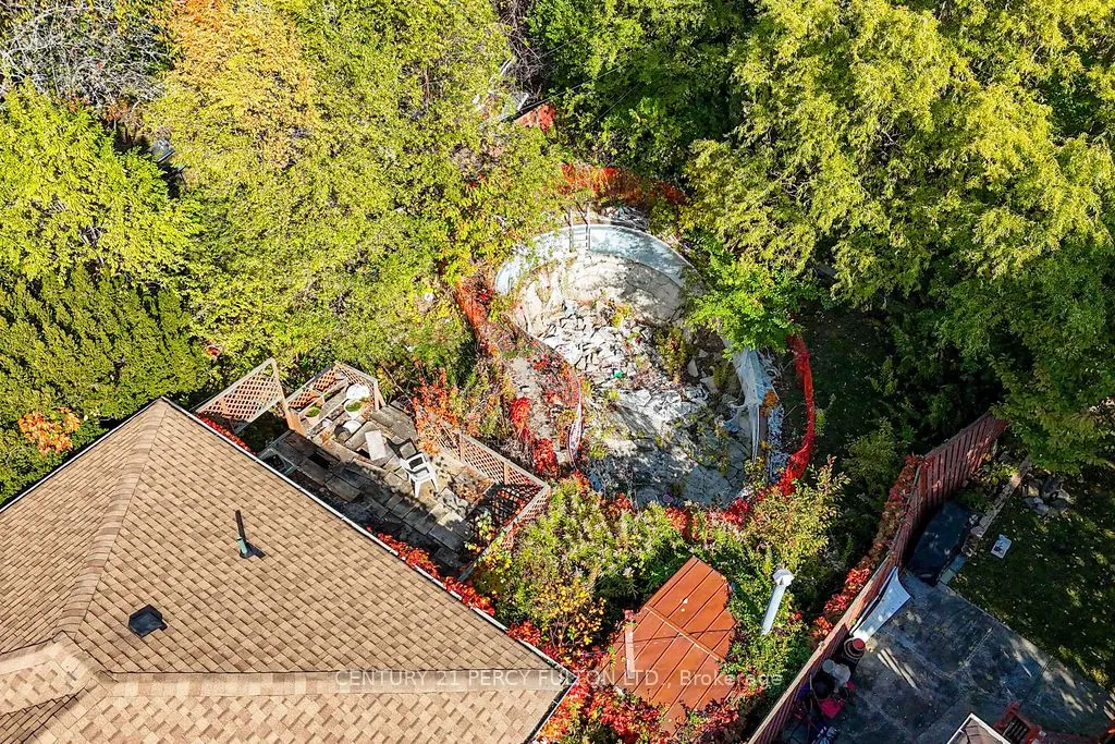 63 Hiscock Boulevard