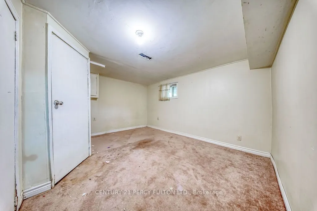 63 Hiscock Boulevard