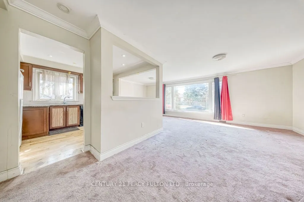 63 Hiscock Boulevard