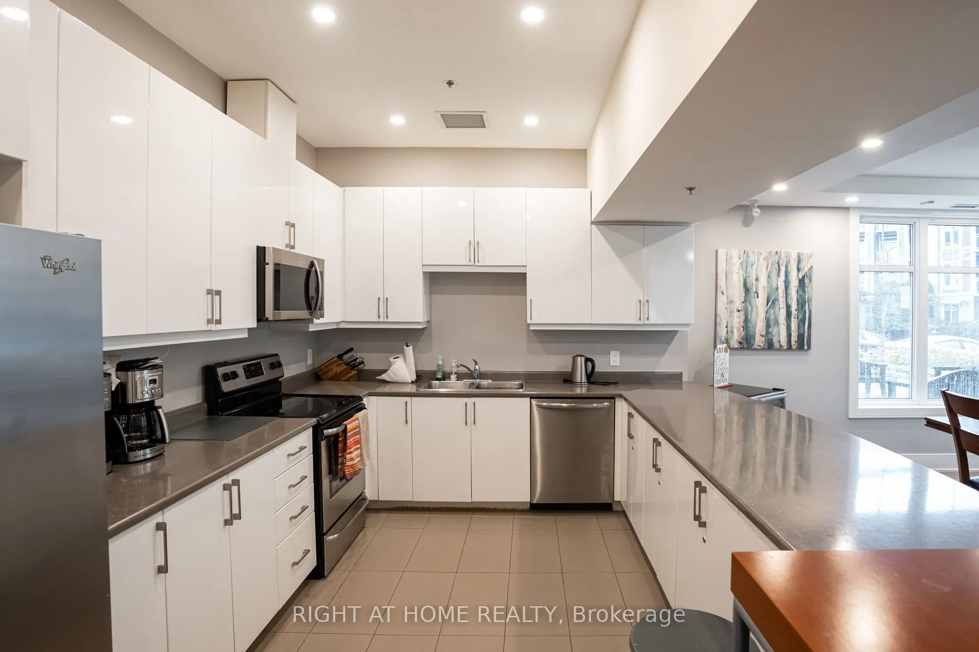 680 Gordon Street, #107