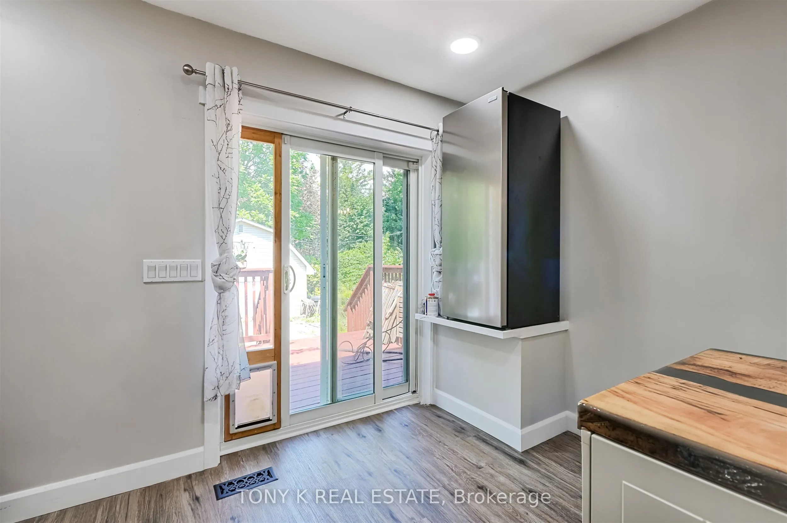 20 Granard Boulevard