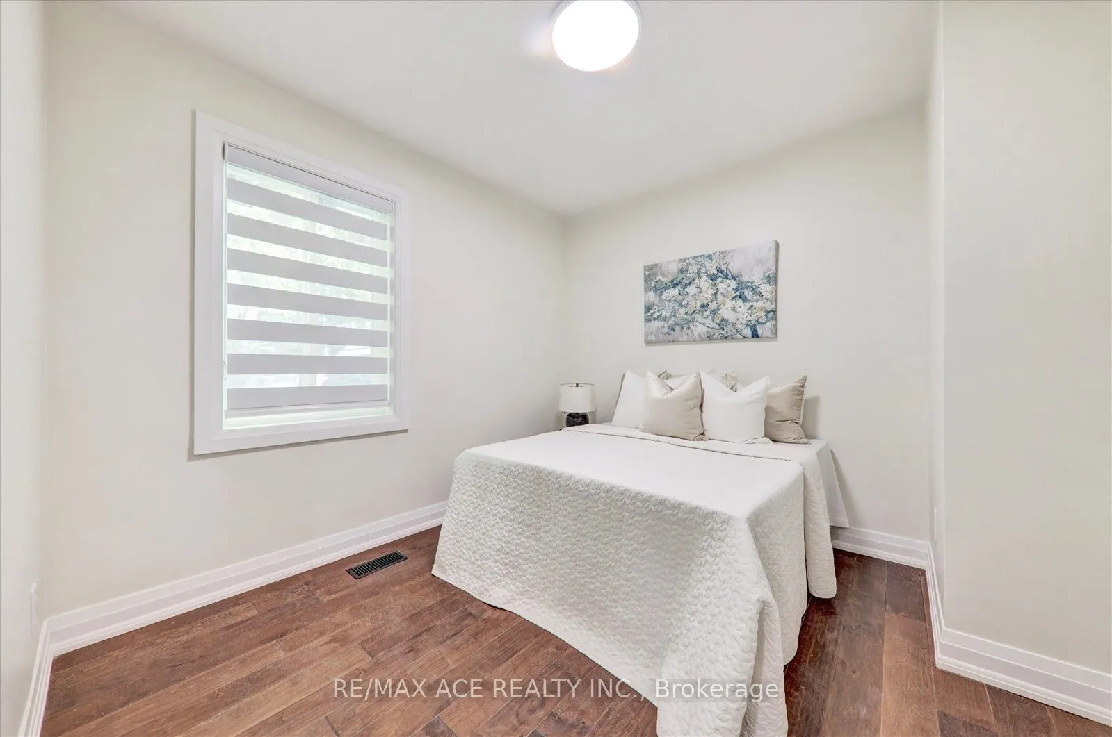 19 Blakemanor Boulevard