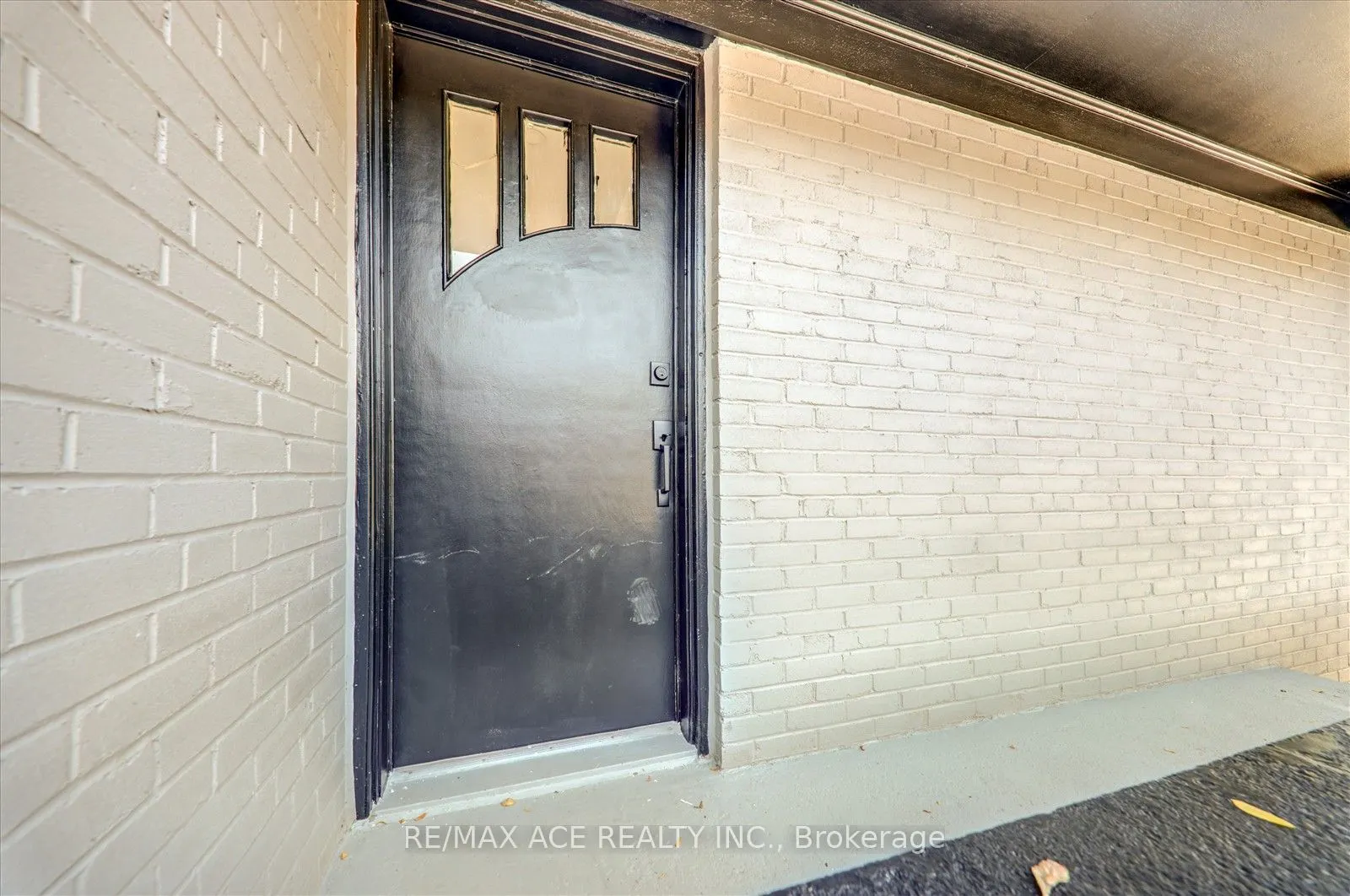 19 Blakemanor Boulevard