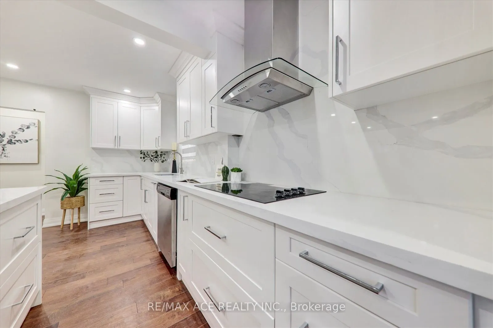 19 Blakemanor Boulevard