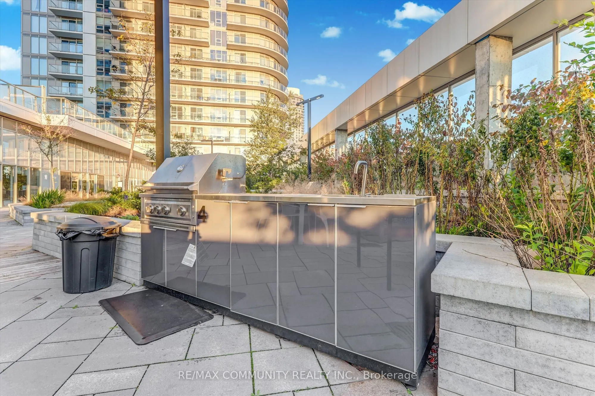 2031 Kennedy Road, #1922