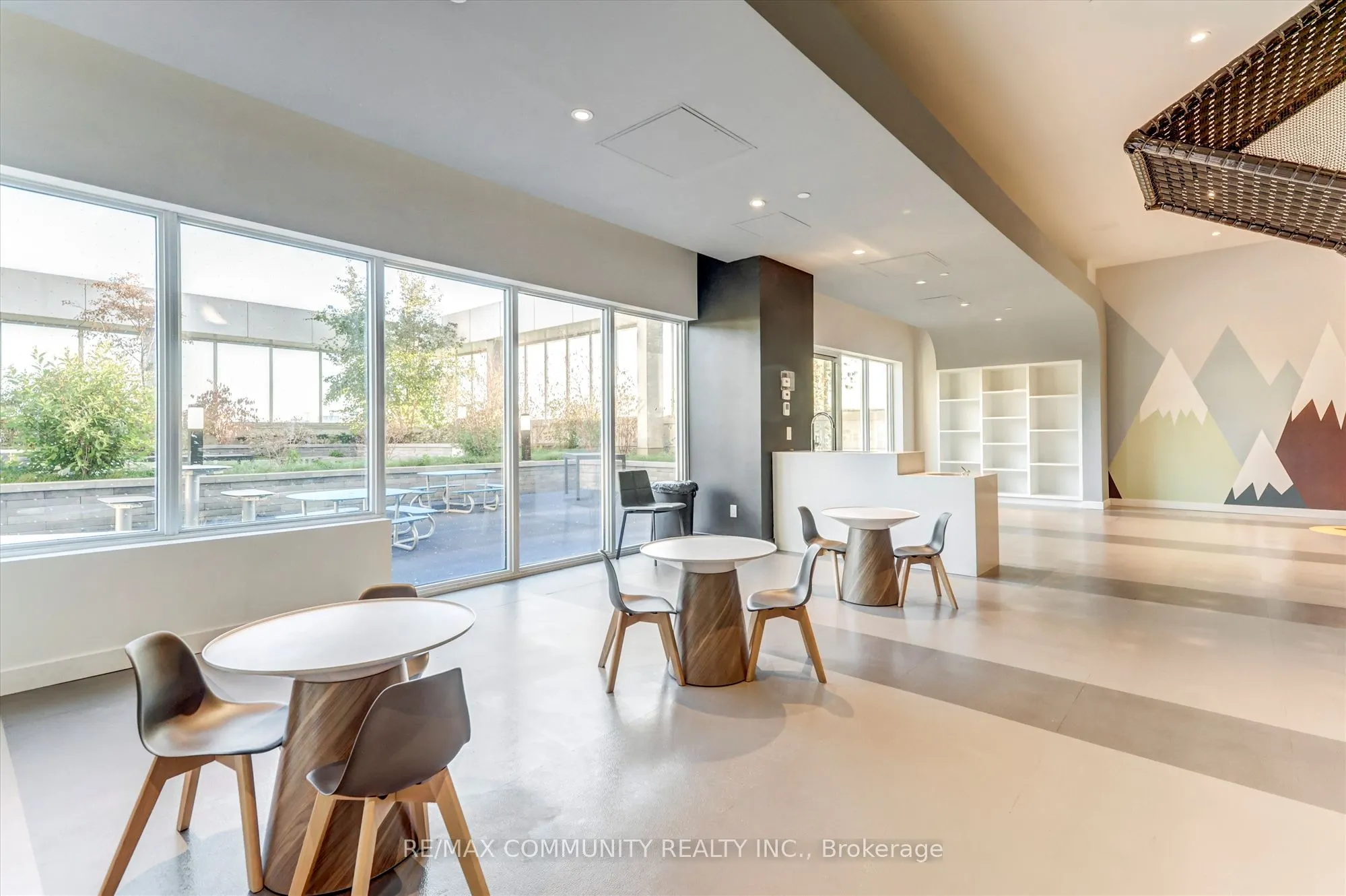 2031 Kennedy Road, #1922