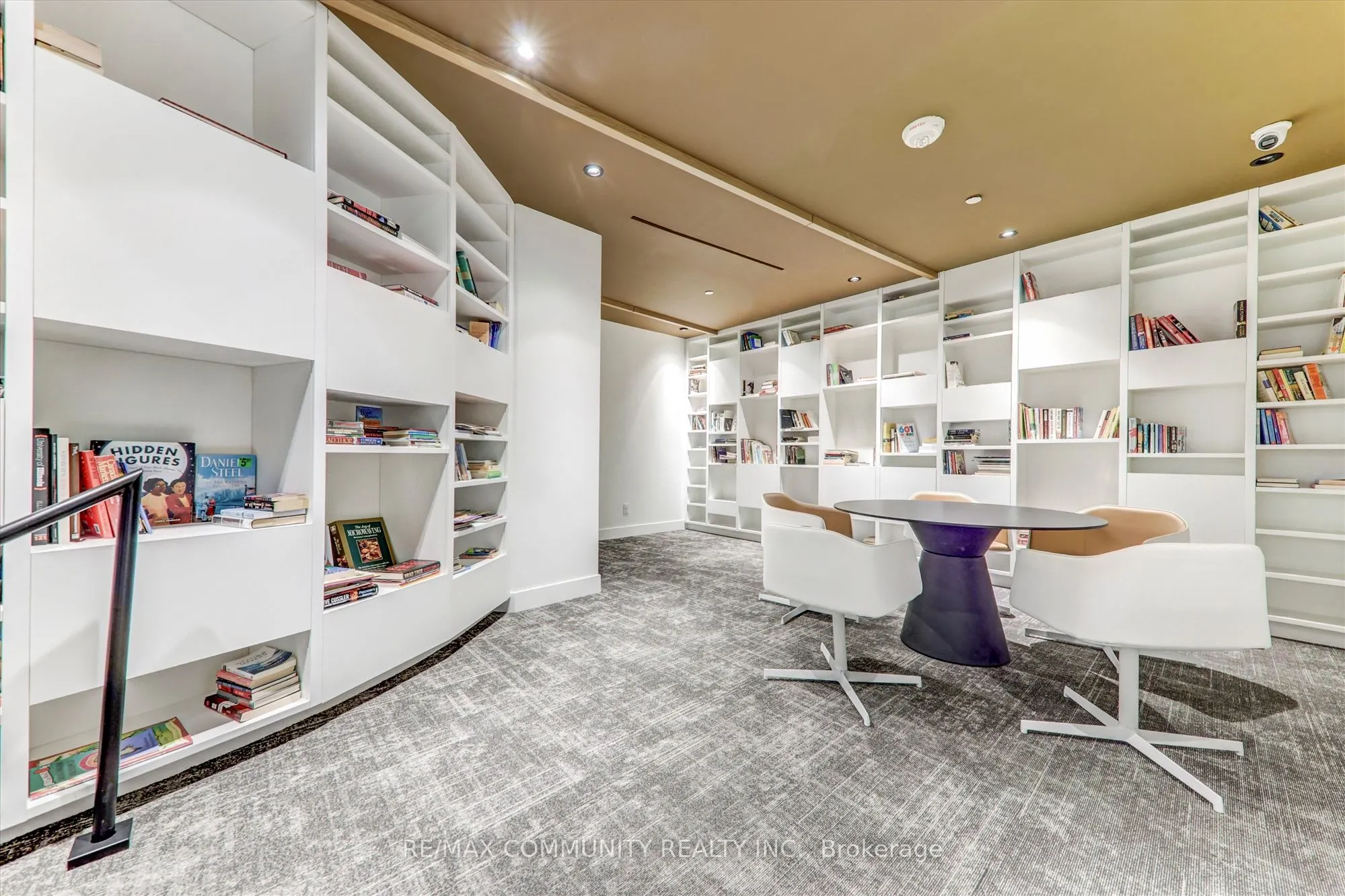 2031 Kennedy Road, #1922