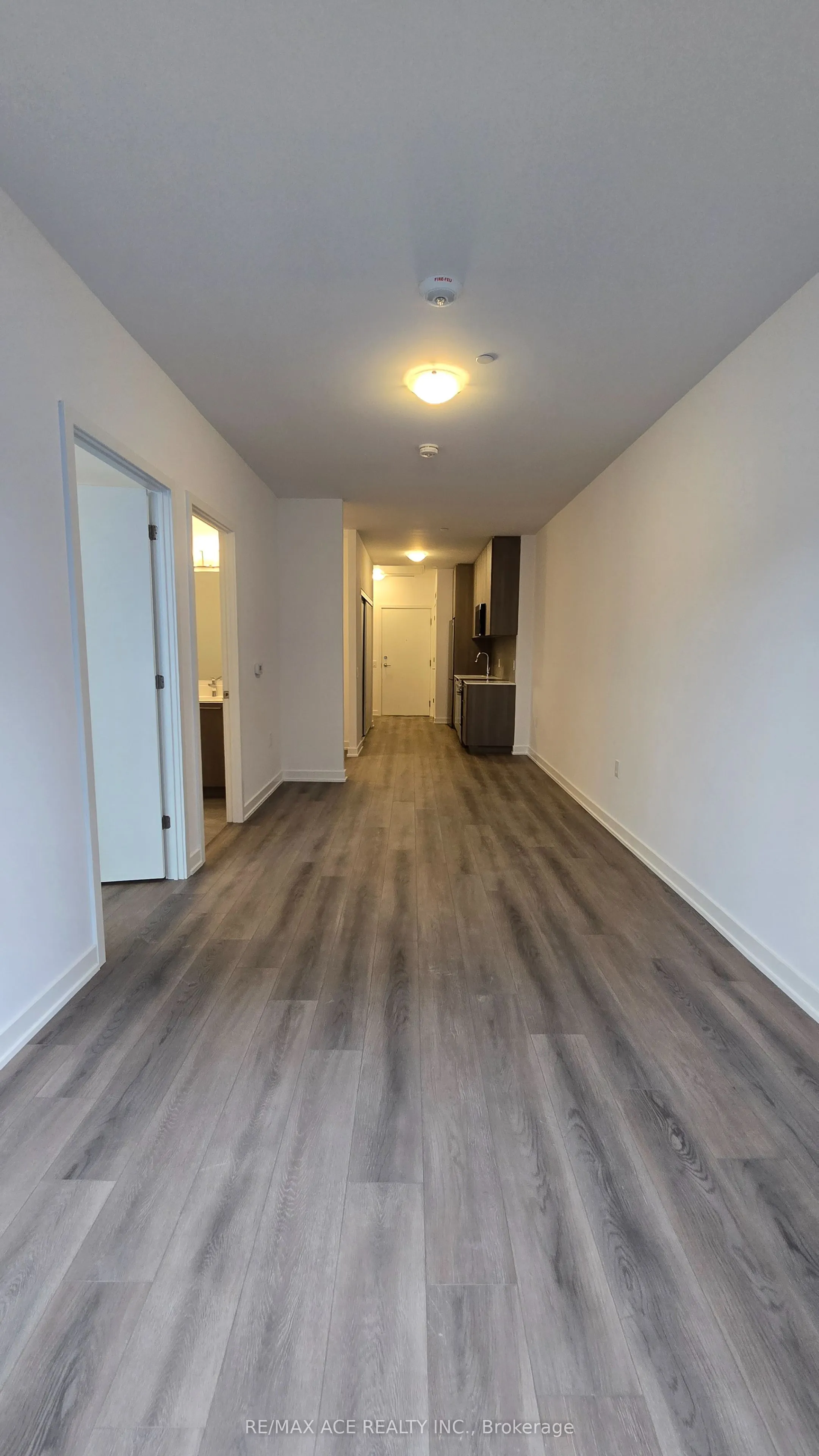 7439 Kingston Road, #321