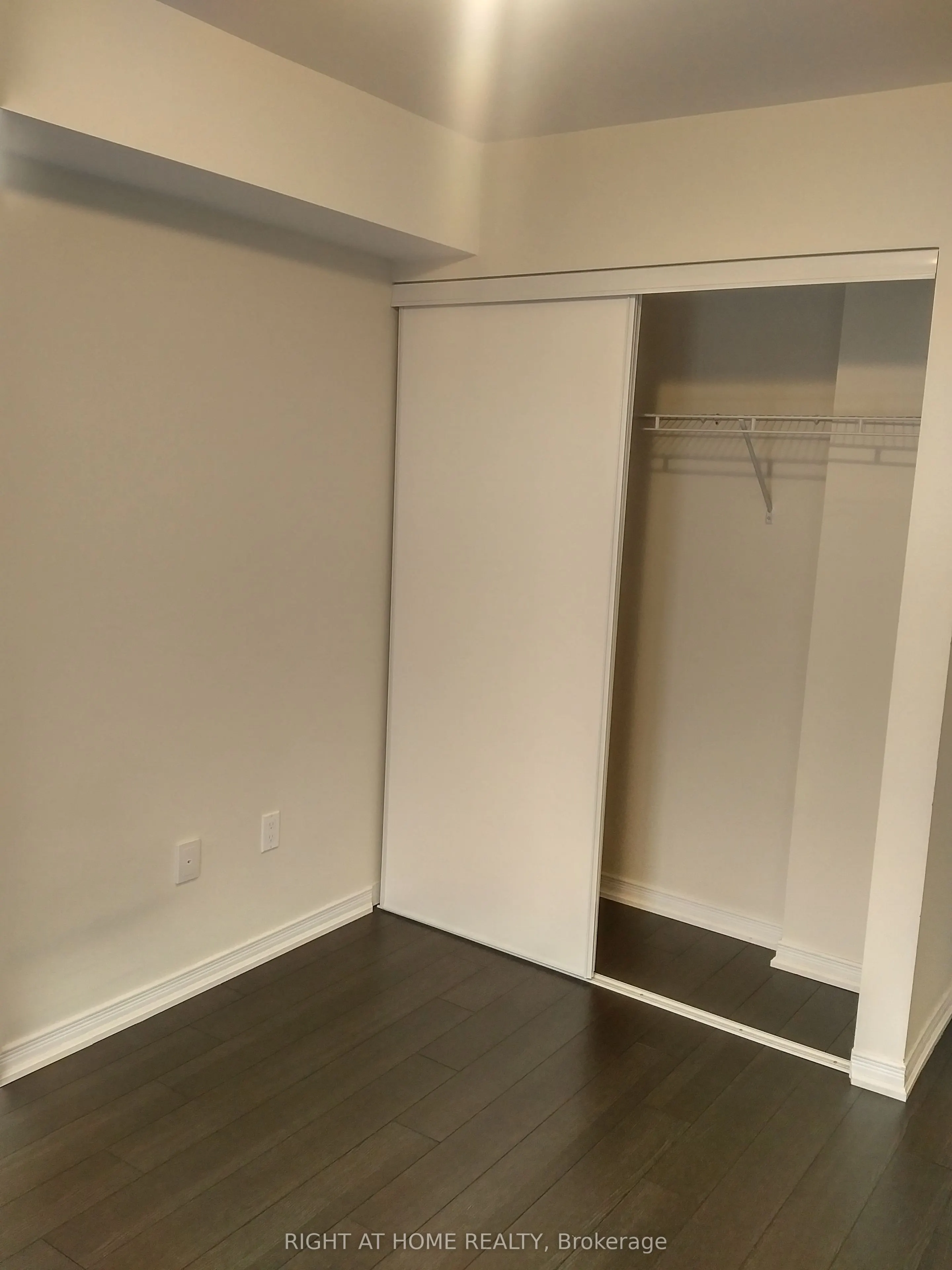 80 Orchid Place Drive, #309