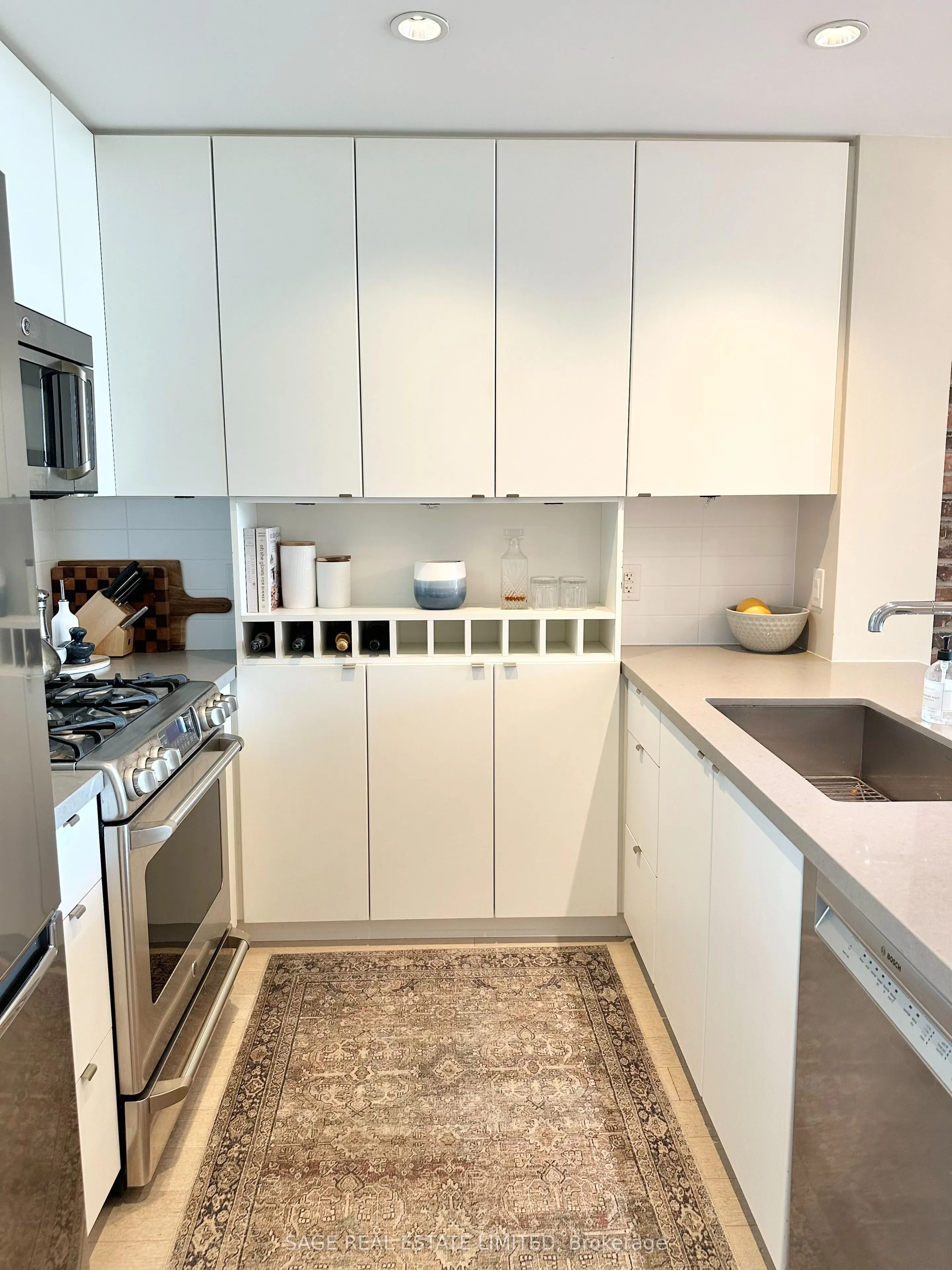 88 Colgate Avenue, #615