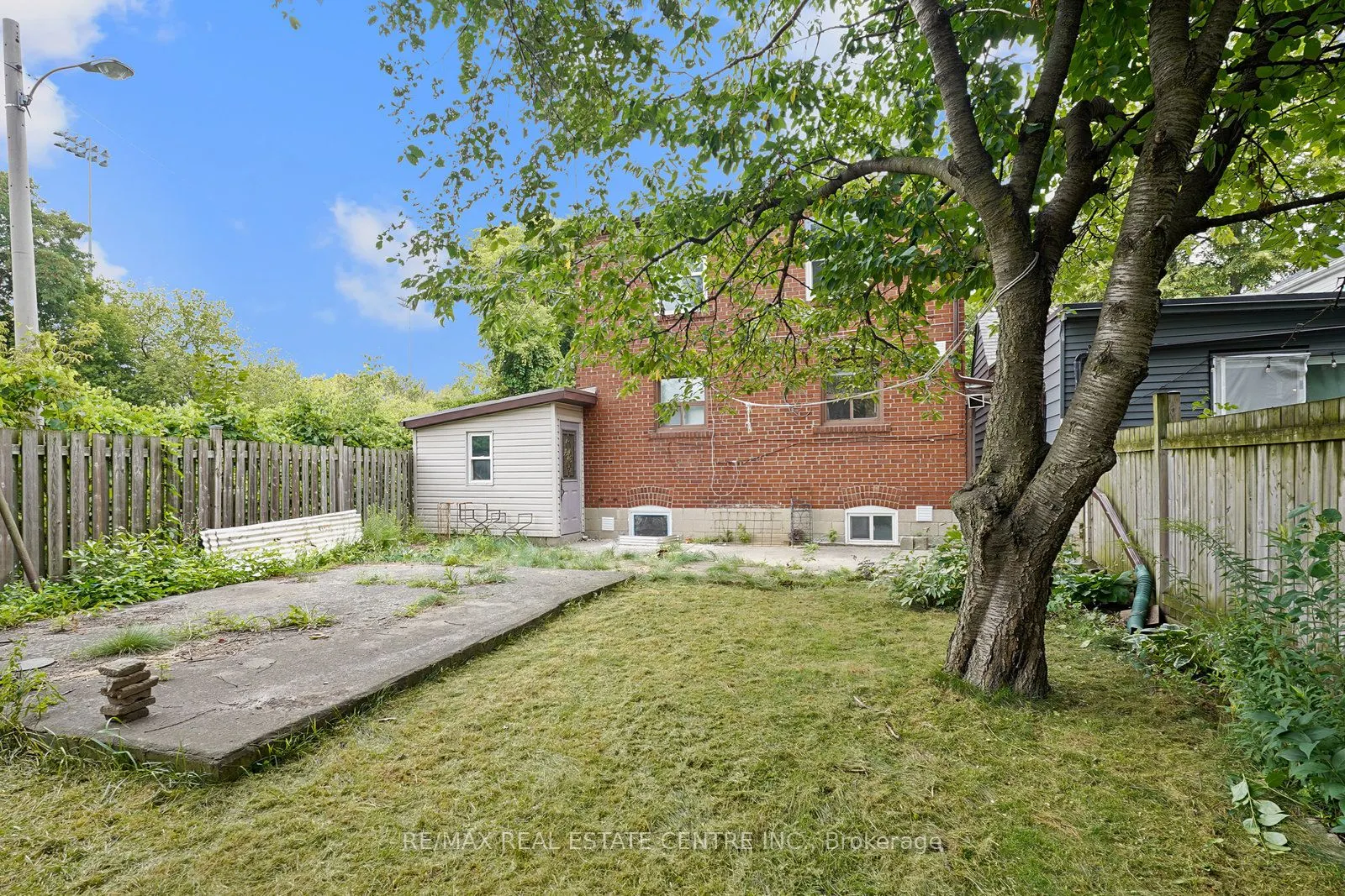 482 Rhodes Avenue, #Lower