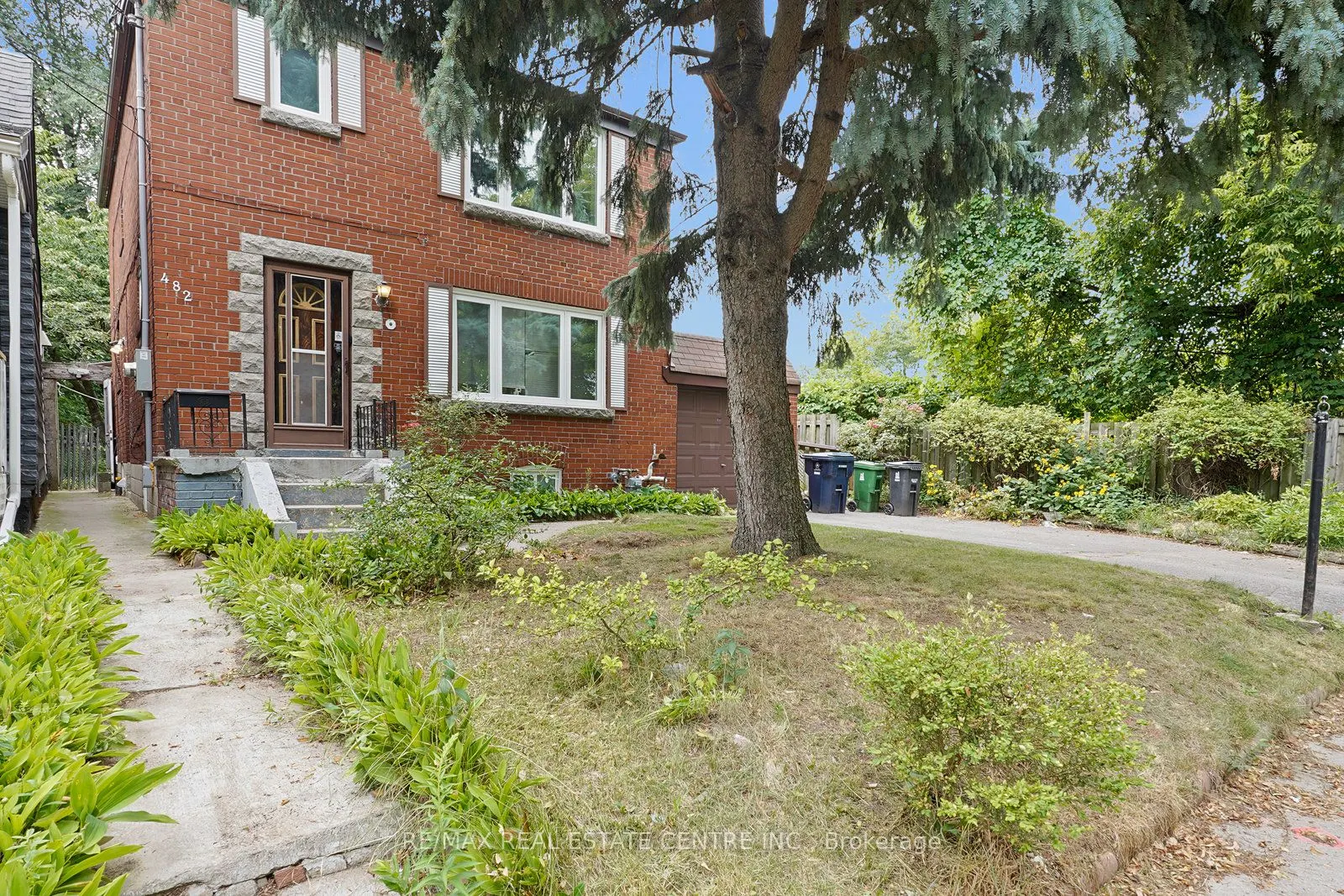 482 Rhodes Avenue, #Lower