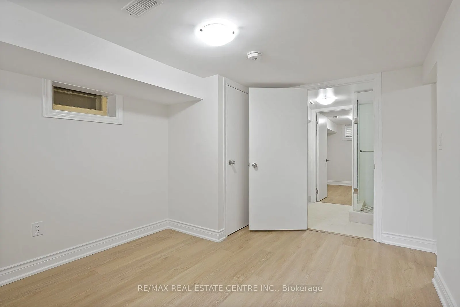 482 Rhodes Avenue, #Lower