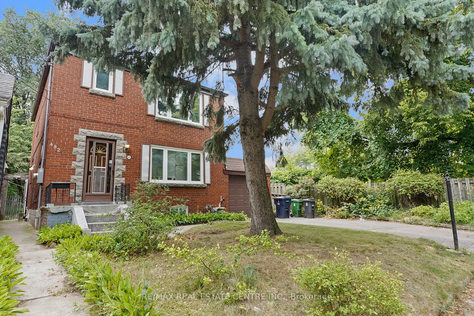 482 Rhodes Avenue, #Lower